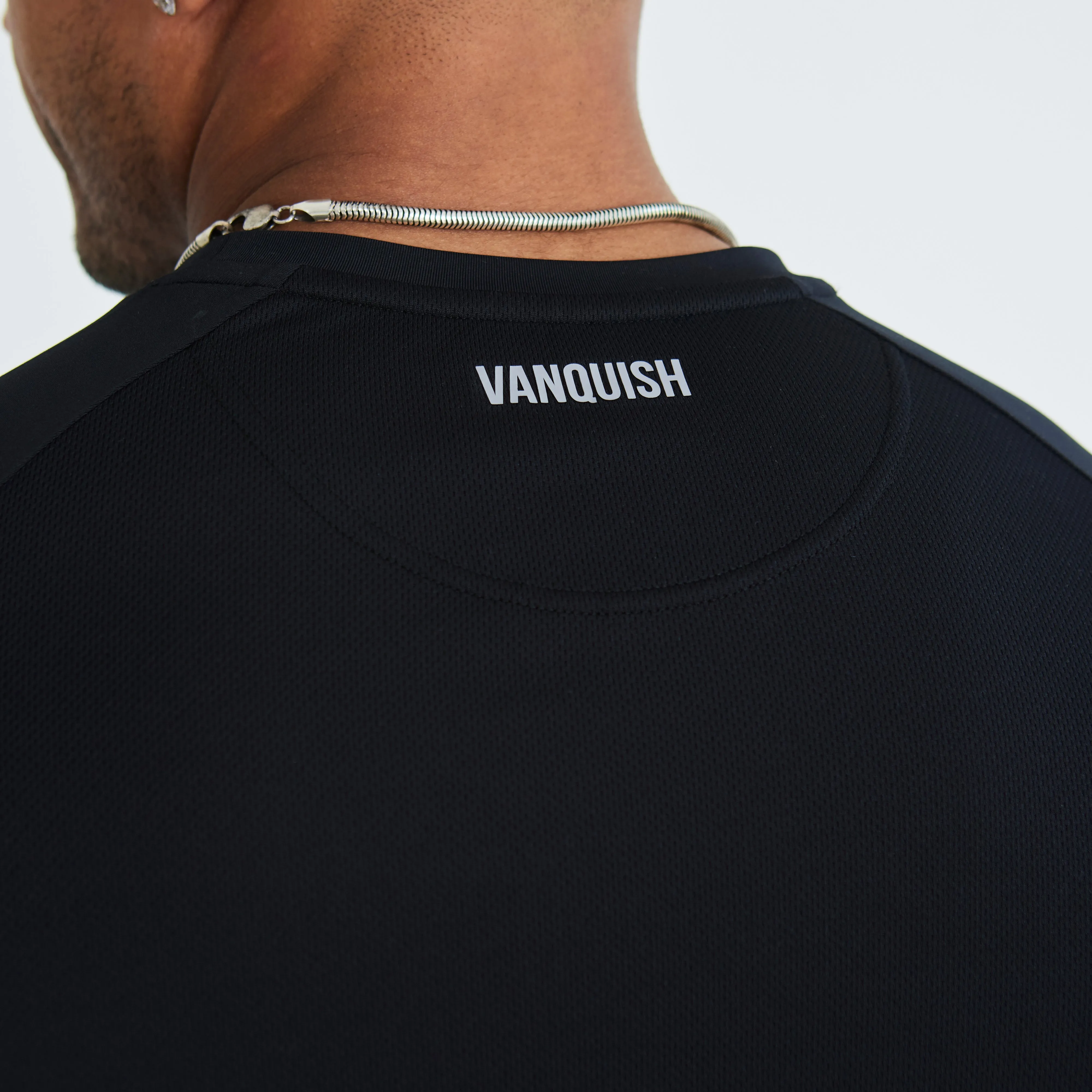 Vanquish Essential Black Performance Short Sleeve T Shirt Elegant Detail