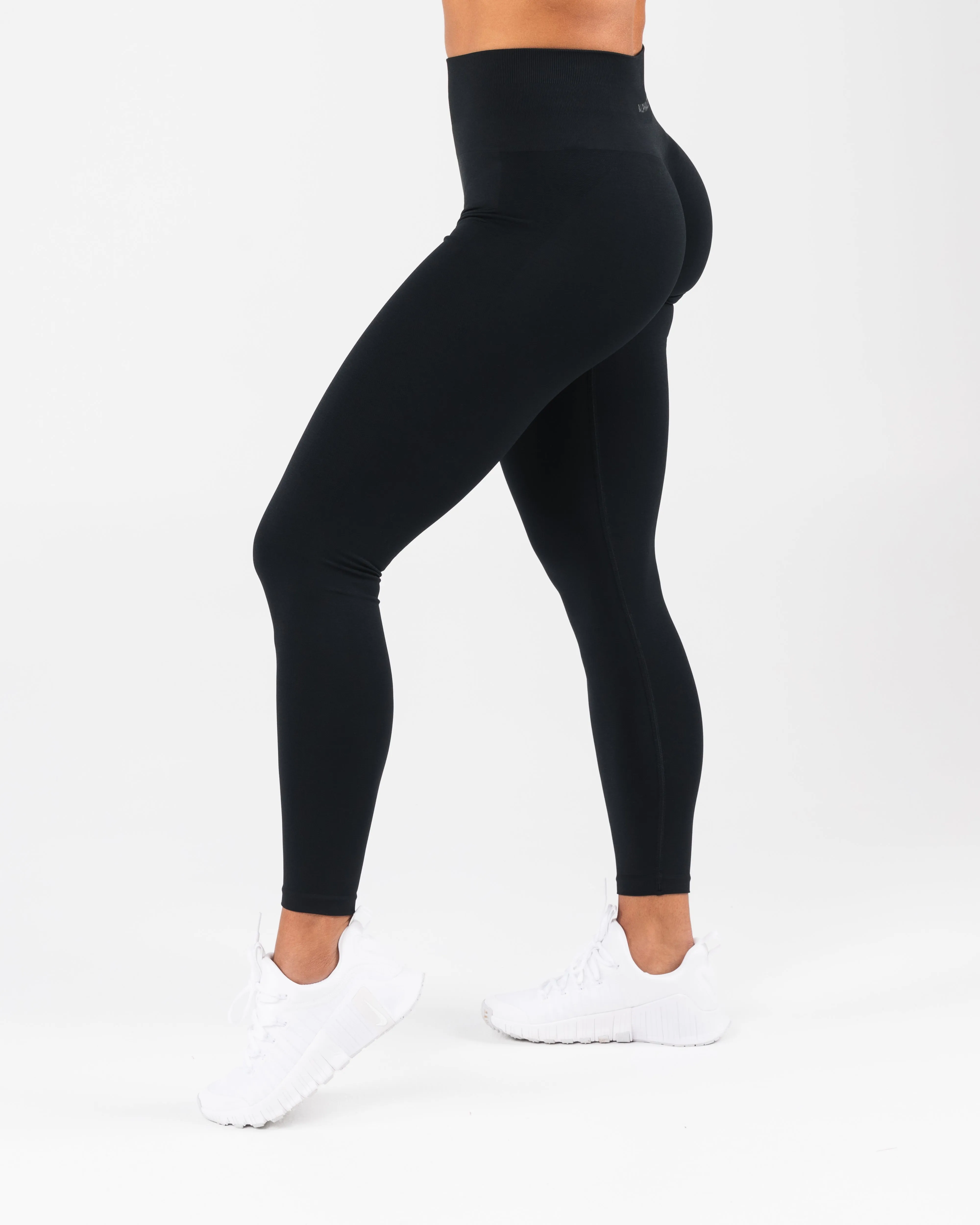 Amplify Legging - Black Matter Snug fit Home Lounge Thermal Warm