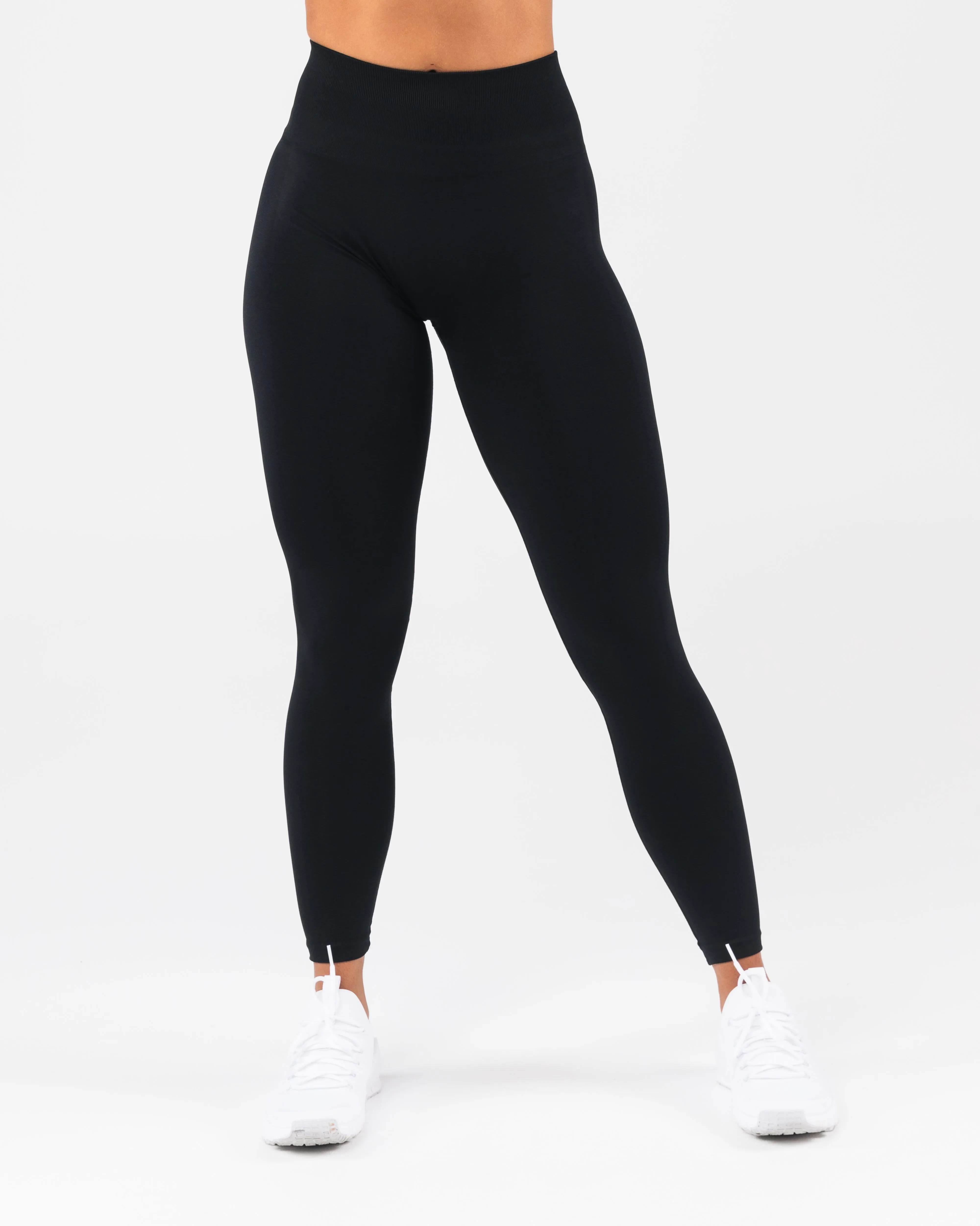 Double Layered Knees Snug feel Amplify Legging - Black Matter