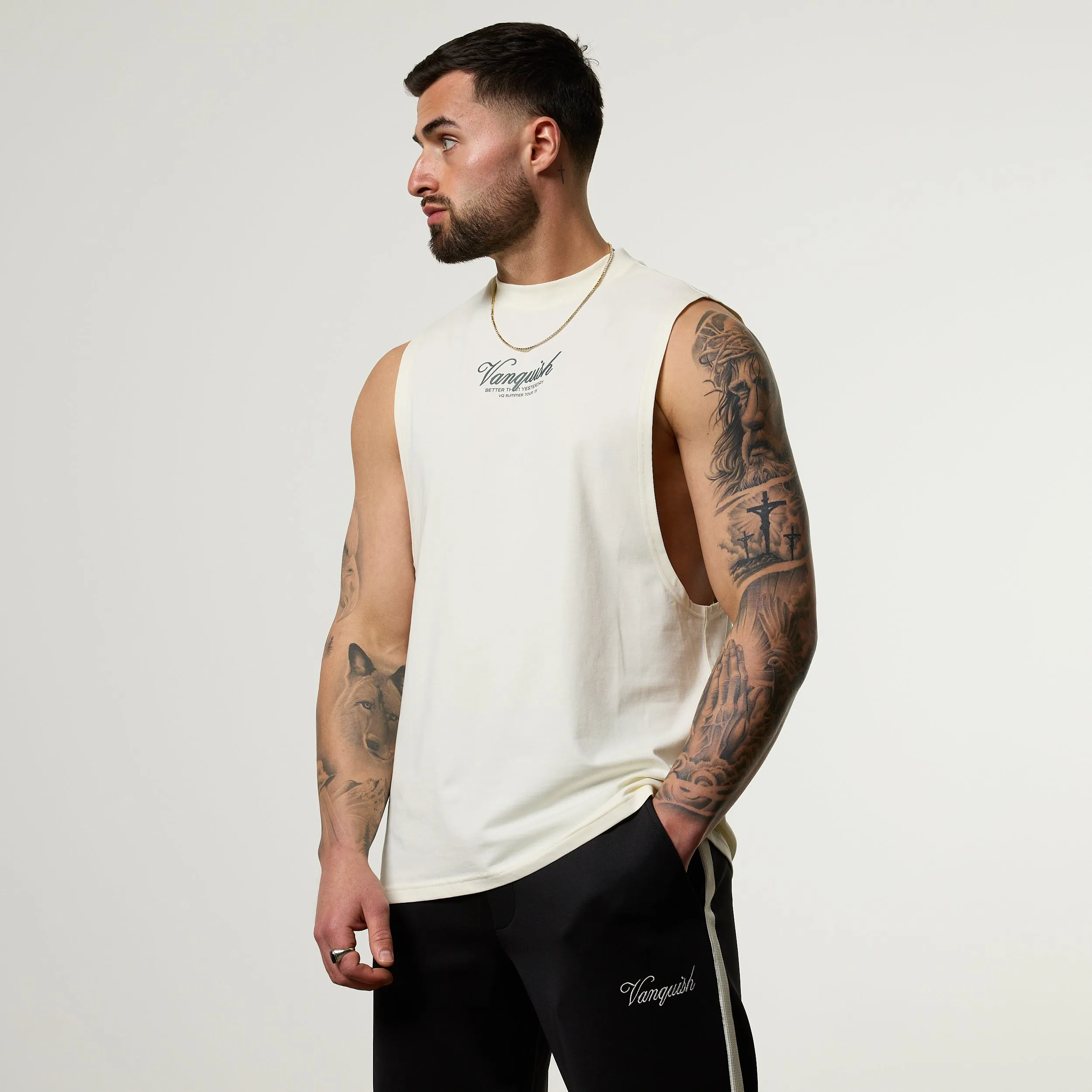 Cashmere combination Simple Yet Elegant Vanquish Off Season Vintage White Sleeveless T Shirt