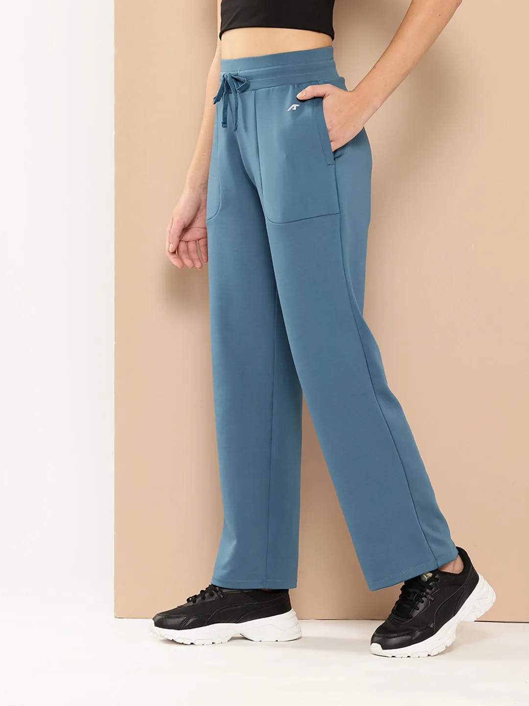 Urban Active Flare Pants Core Style All-day Comfort