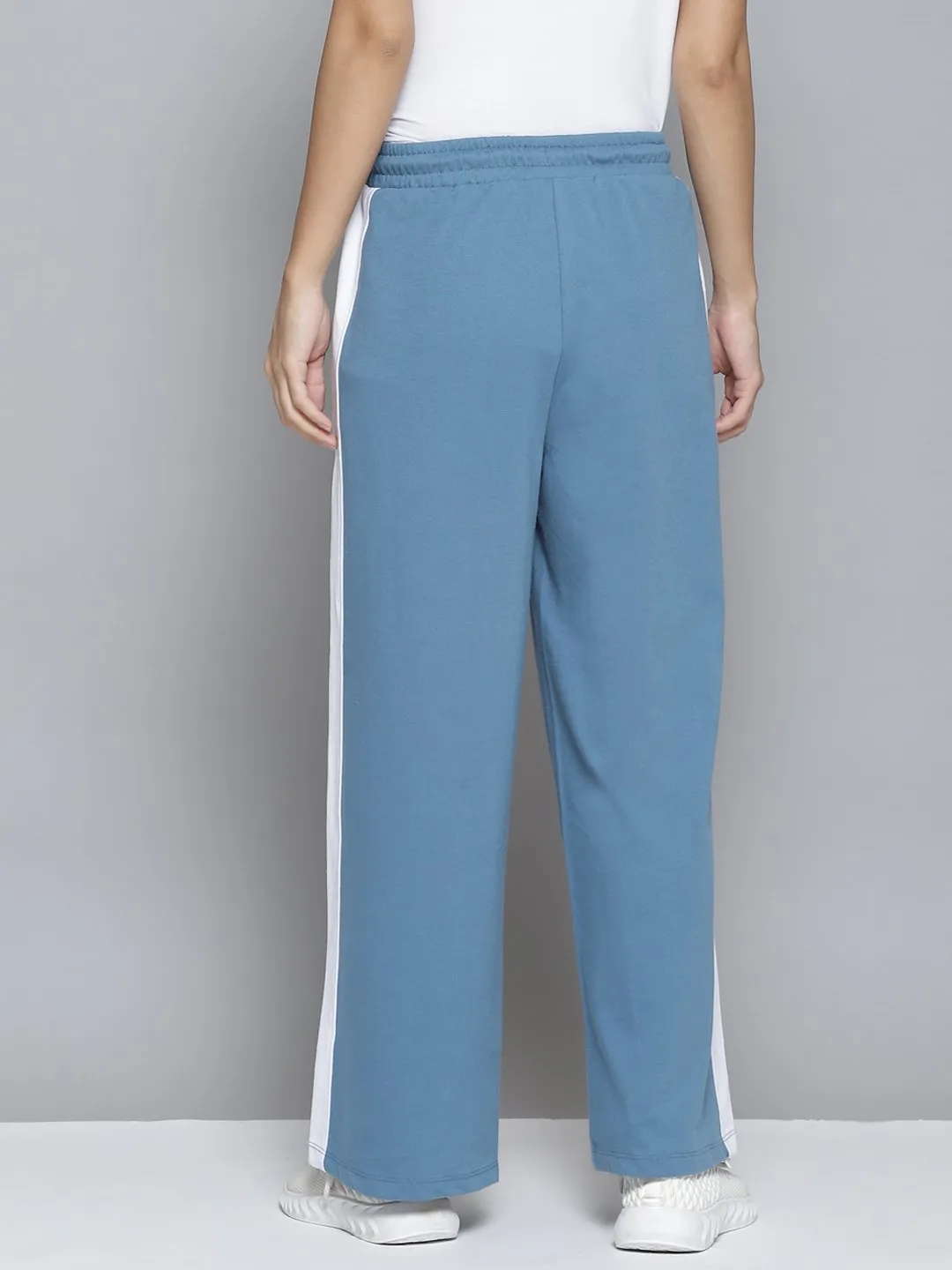 Tapered leg Alcis Women Blue & White Striped Relaxed Fit Joggers