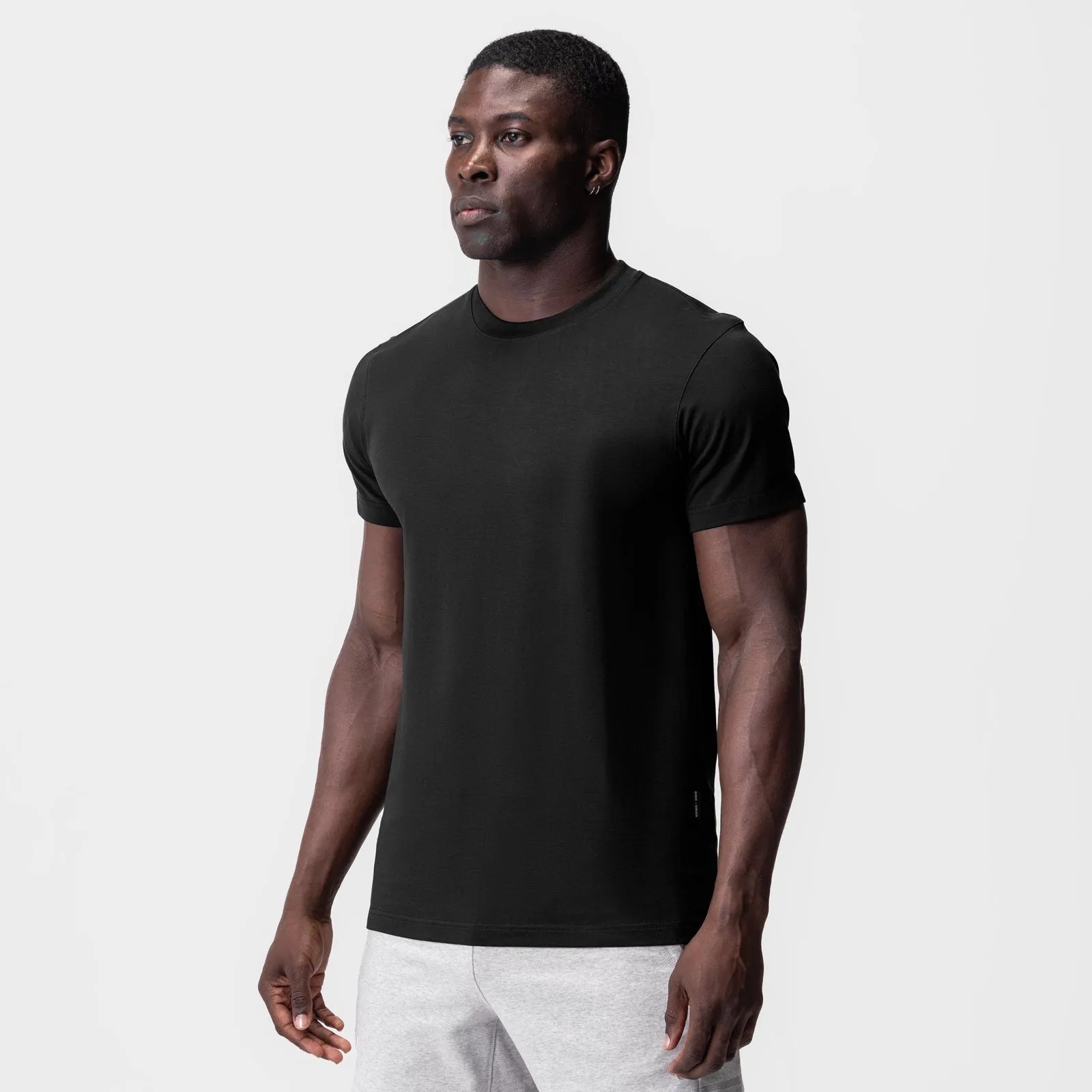 SeamFreeShoulders 0923. Supima? Essential Tee - Black