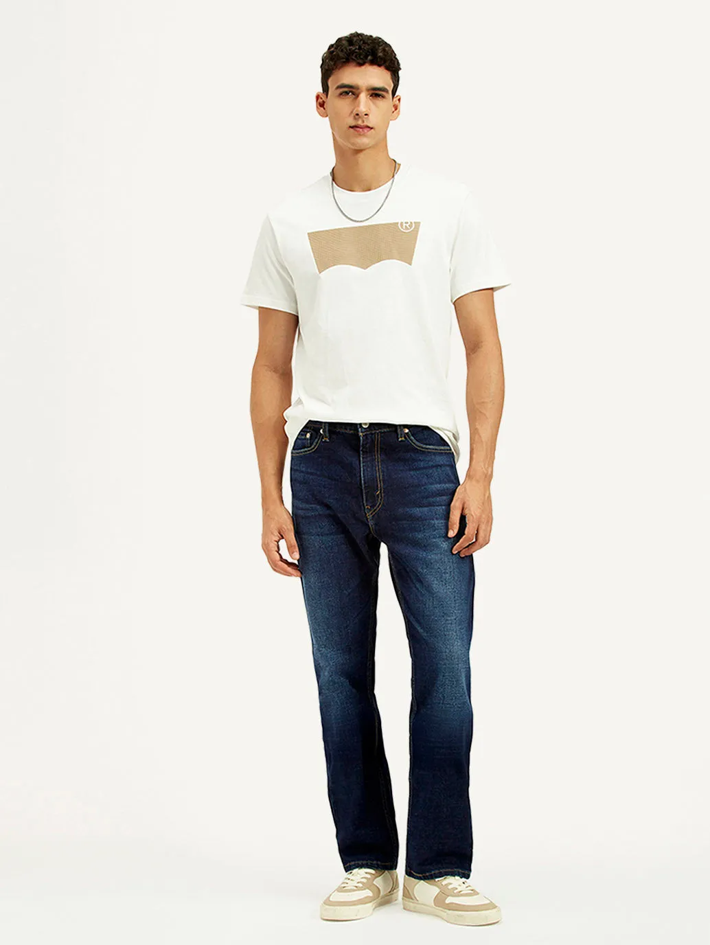 Minimalist Styling Travel Essential Men's 513 Indigo Slim Straight Fit Mid Rise Jeans