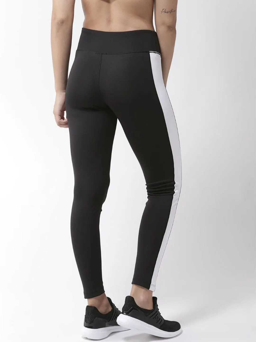 Alcis Women Black White Solid Tights anti slip grip