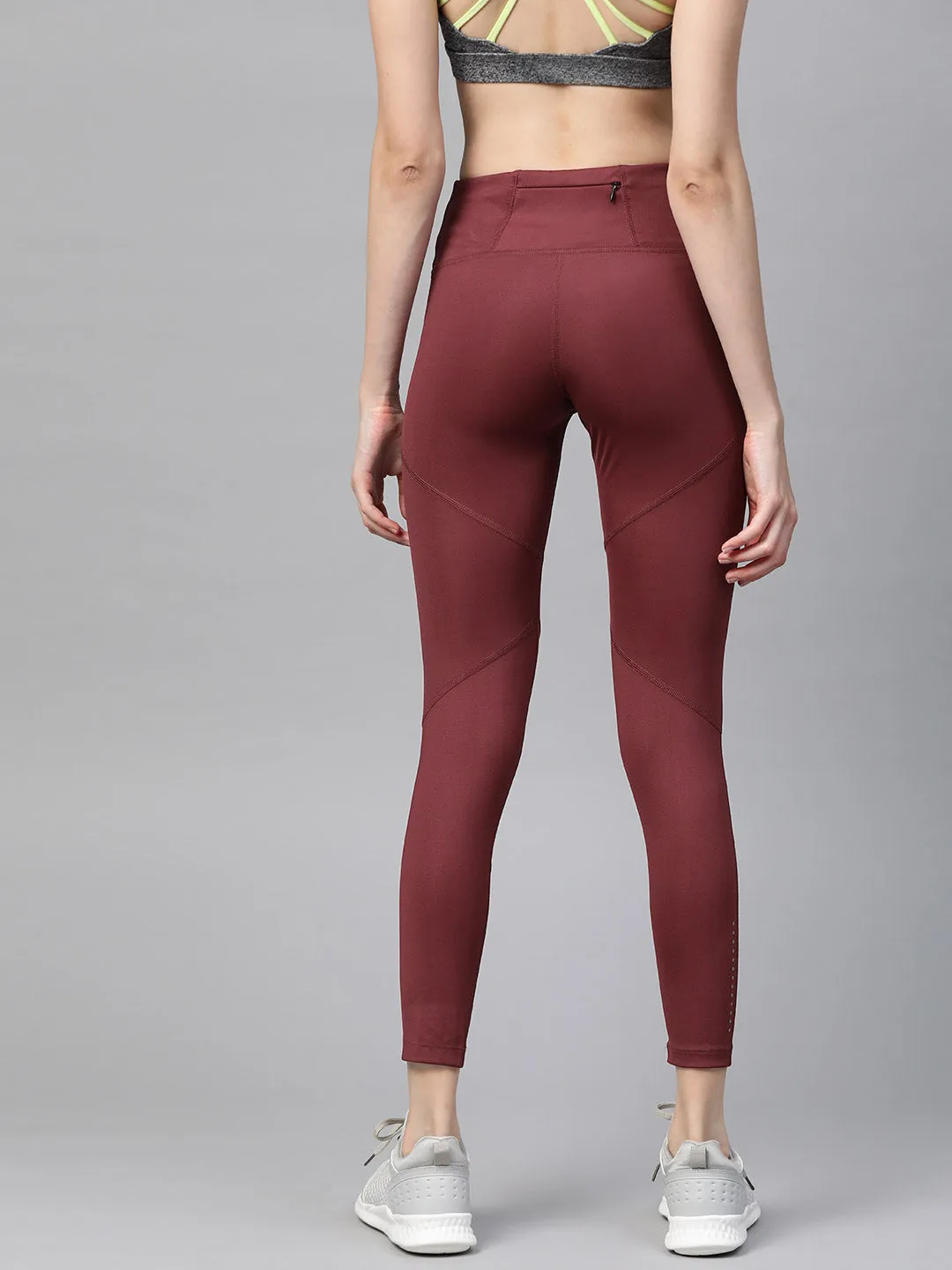Casual Wearer Seamless Design Alcis Women Maroon Solid Cropped Tights