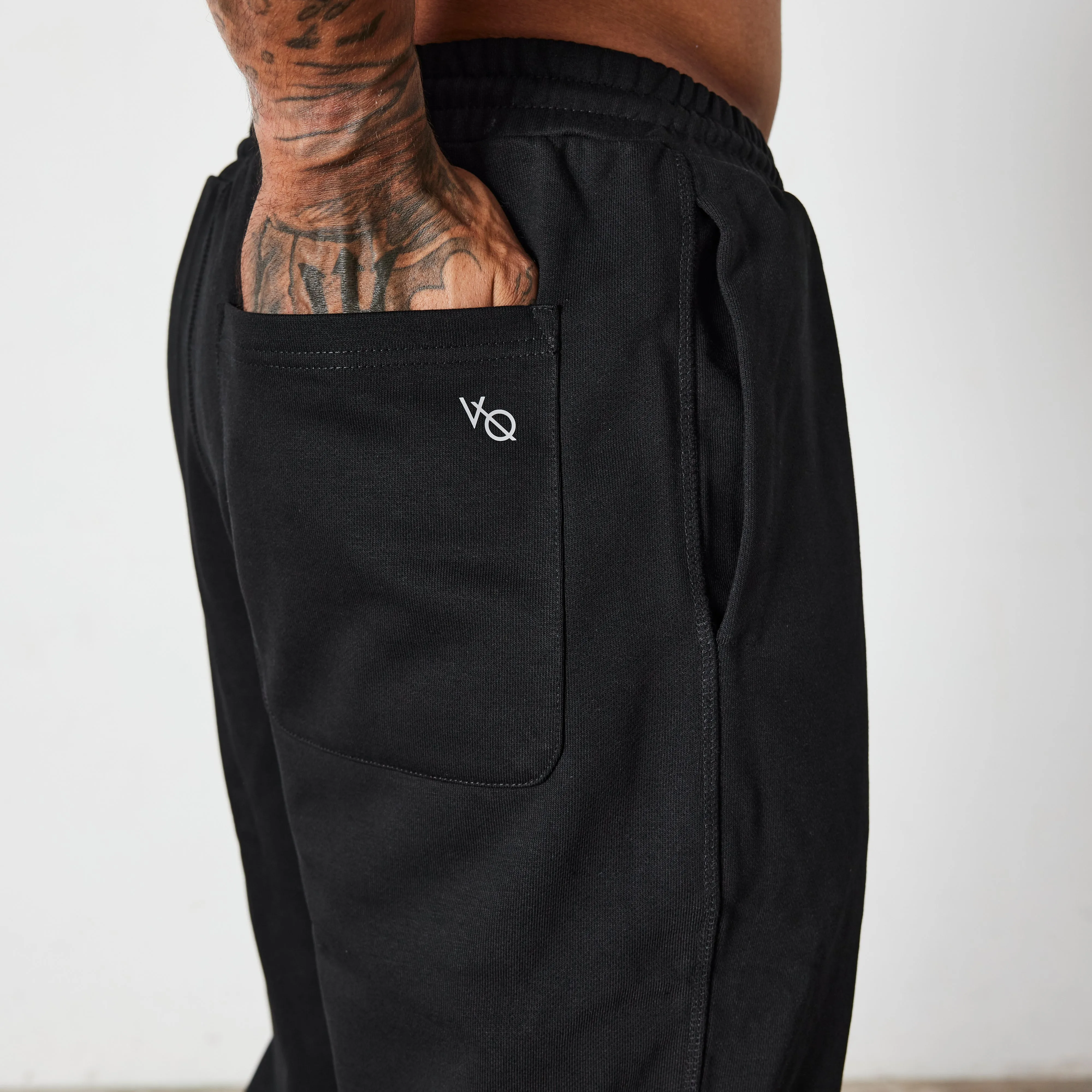 Vanquish Essential Black Oversized Sweatpants Thermal Lining Ultra Soft Blend