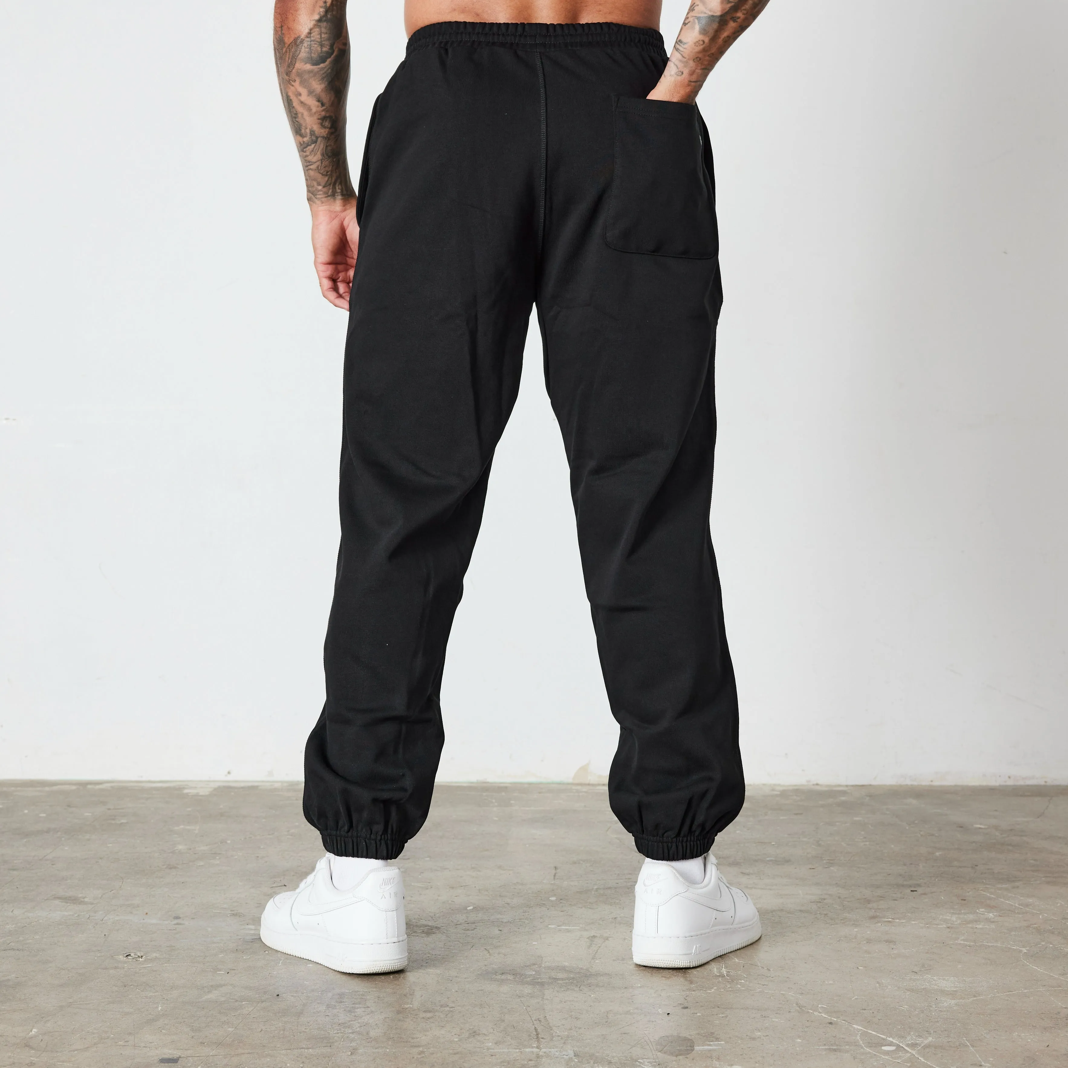 Anti Slip Waistband Anti Static Fabric Vanquish Essential Black Oversized Sweatpants