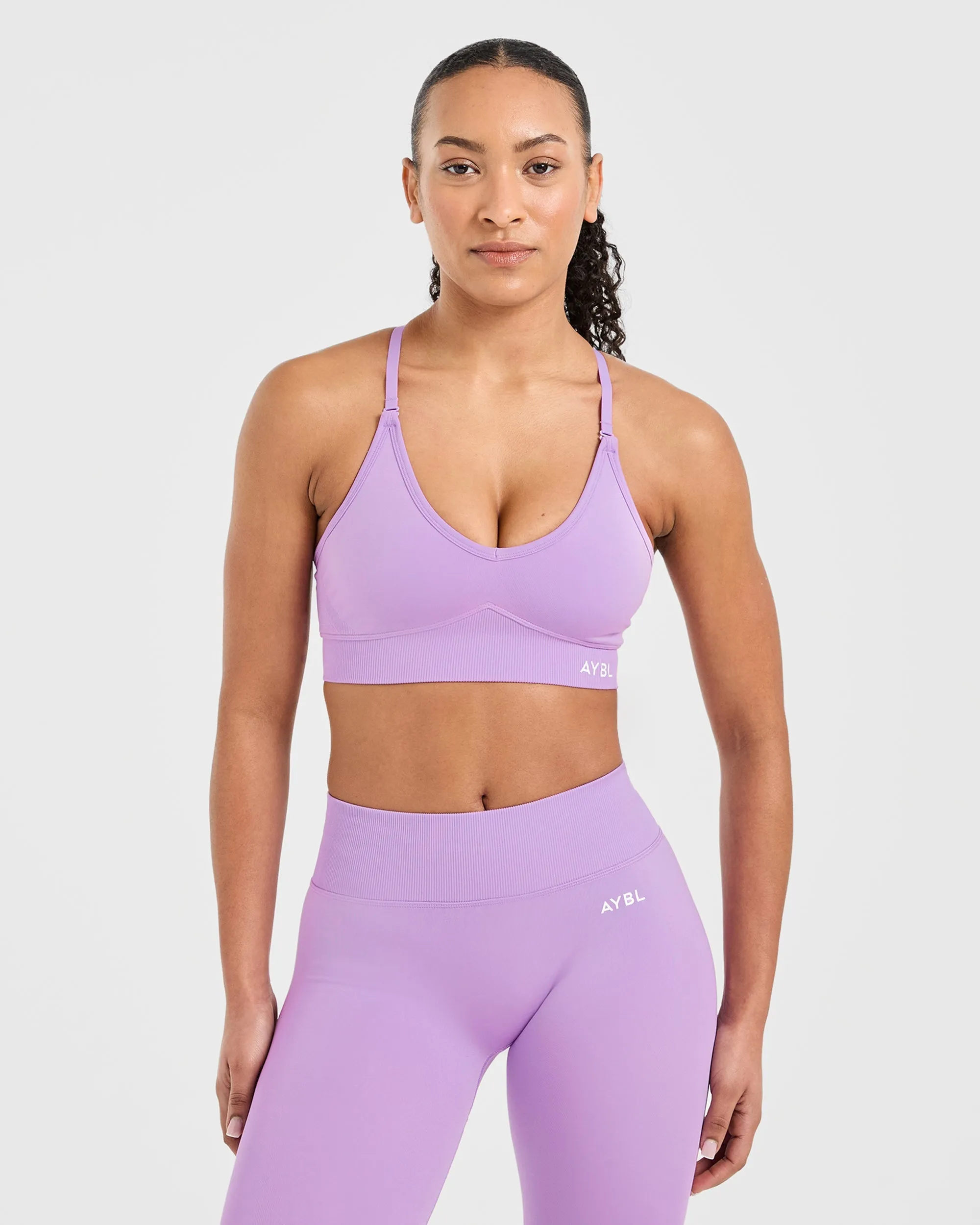 Adapt Seamless Sports Bra - Spring Lilac Non-Restrictive Fit