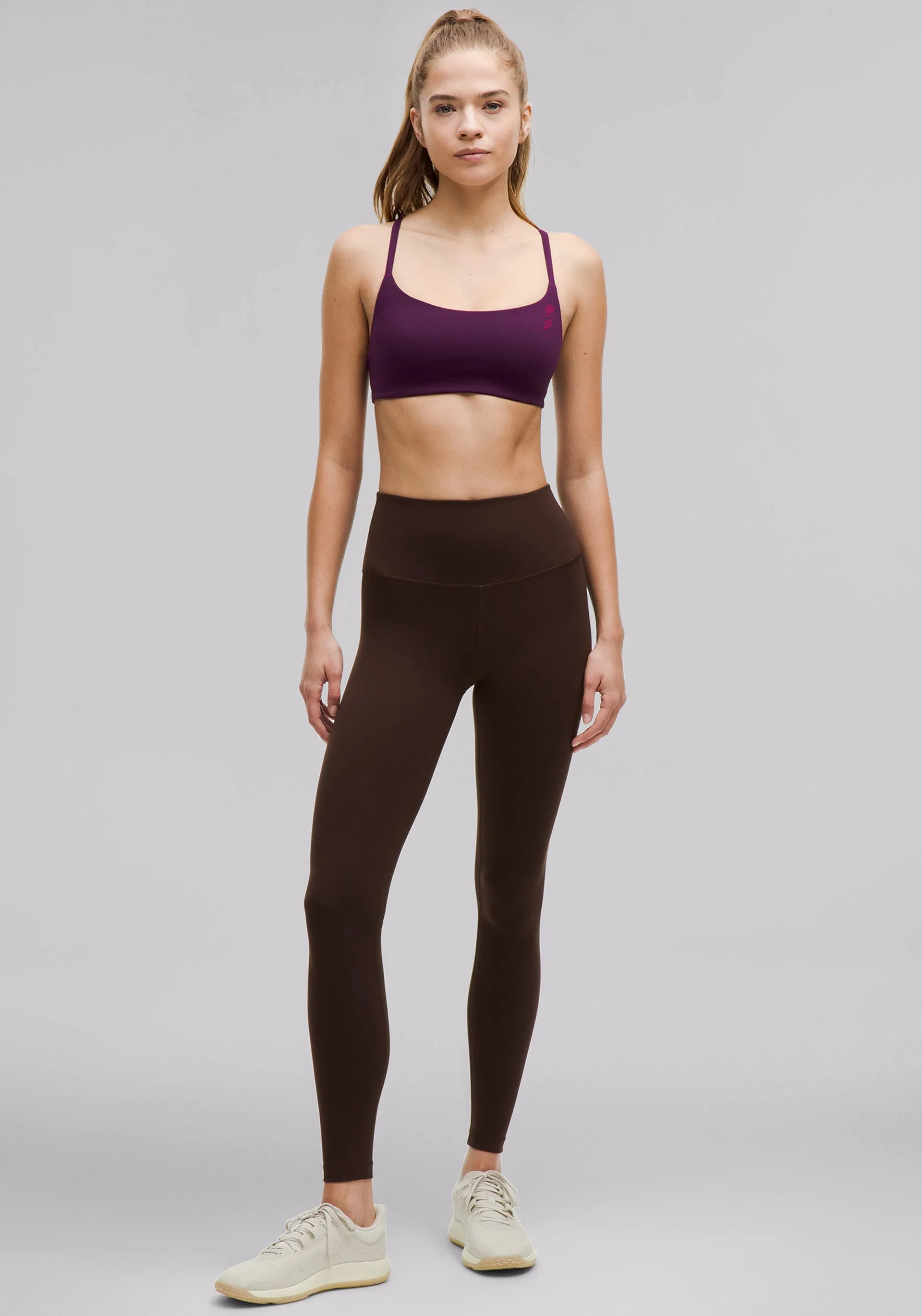 Wunder Train Strappy Racer Bra | Light Support, C/D Cup Solid sports outfit Versatile Closure