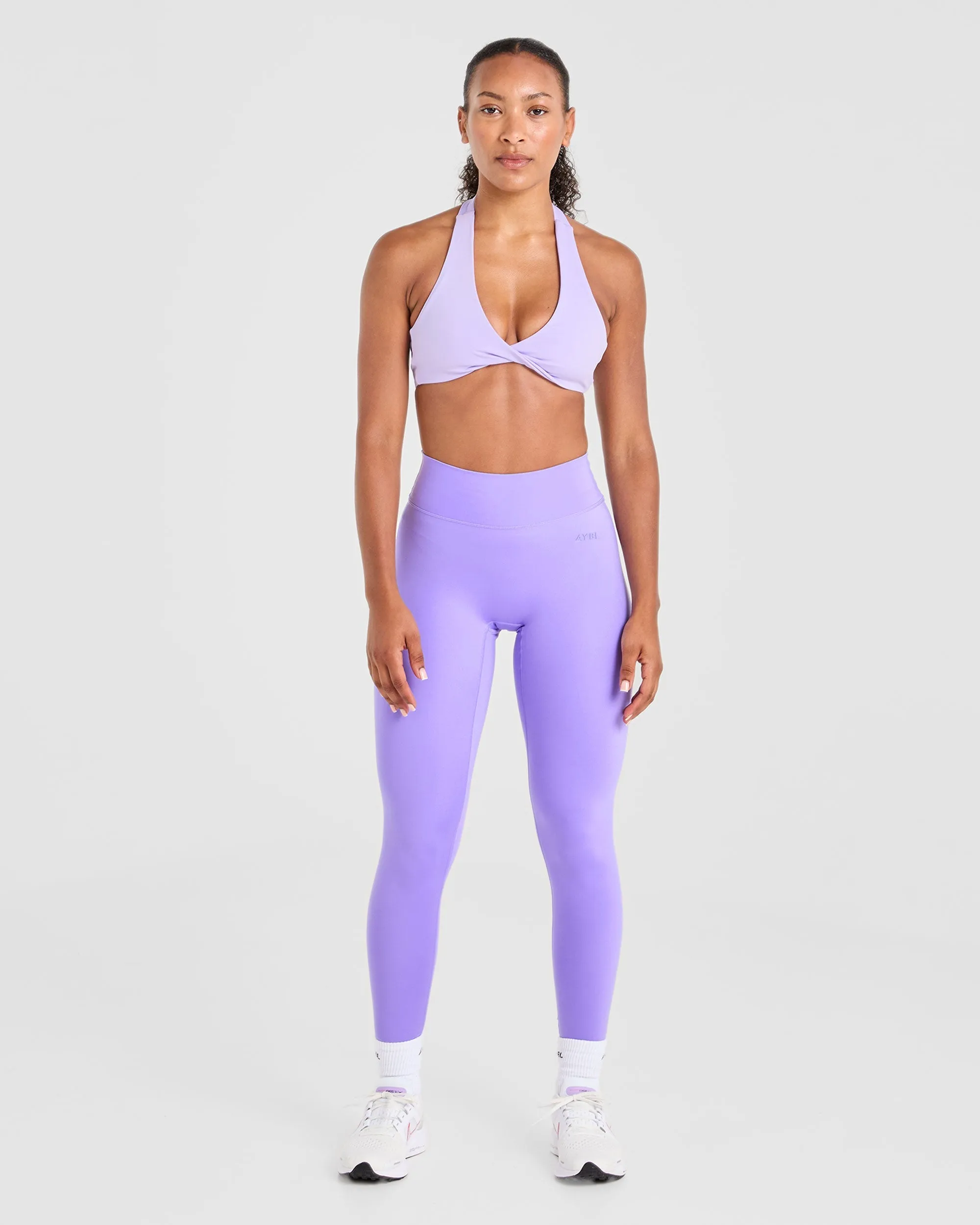 Classic V-neck seams Essential Halterneck Sports Bra - Pastel Purple