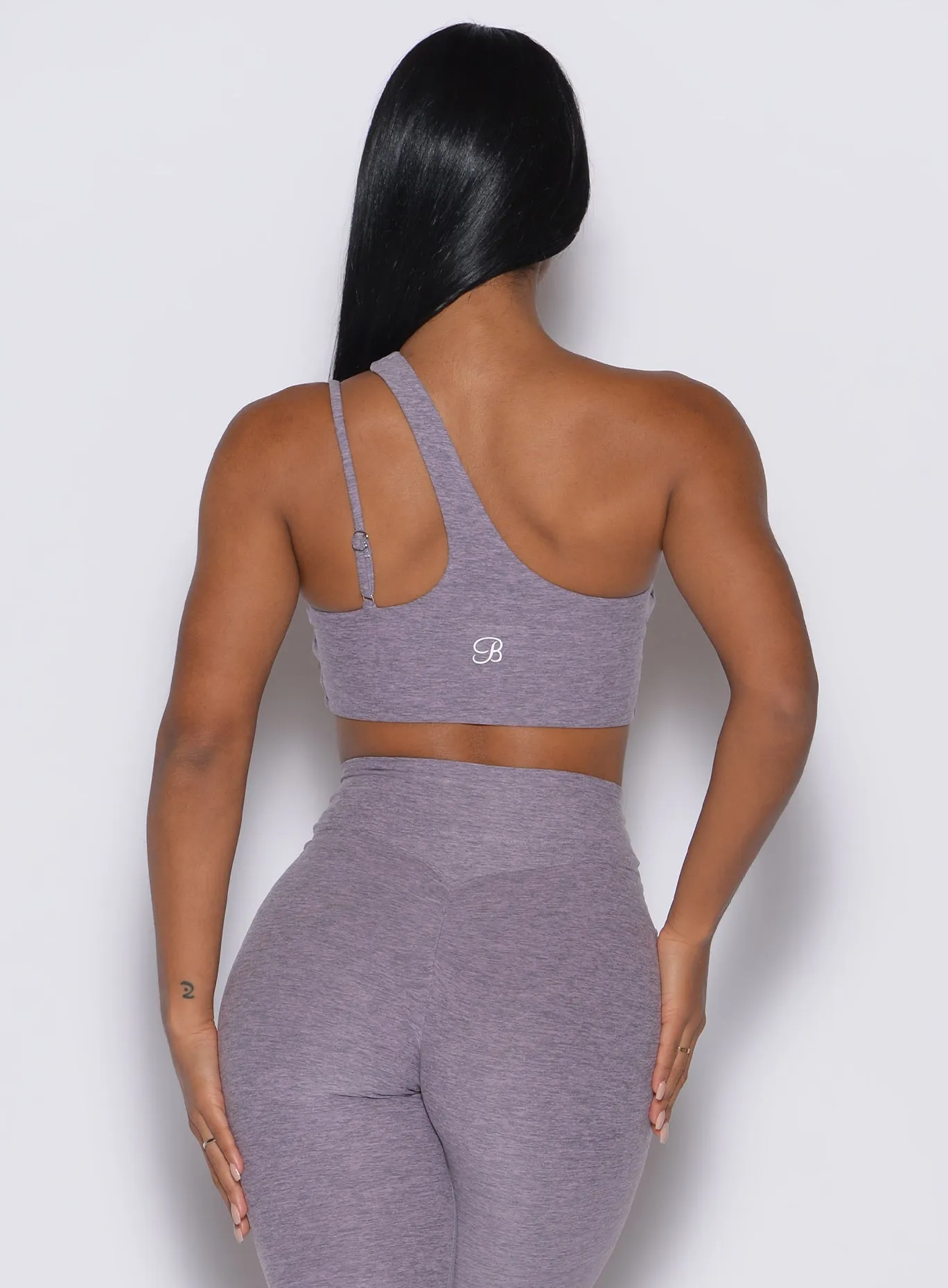 Short fit seams Lateral Top