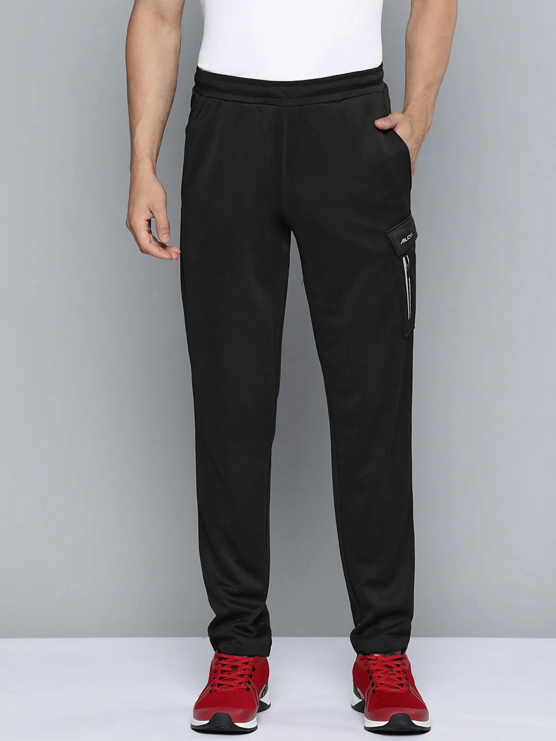 TaperedLeg Rubberized grip Alcis Men Black Solid Slim Fit Track Pants