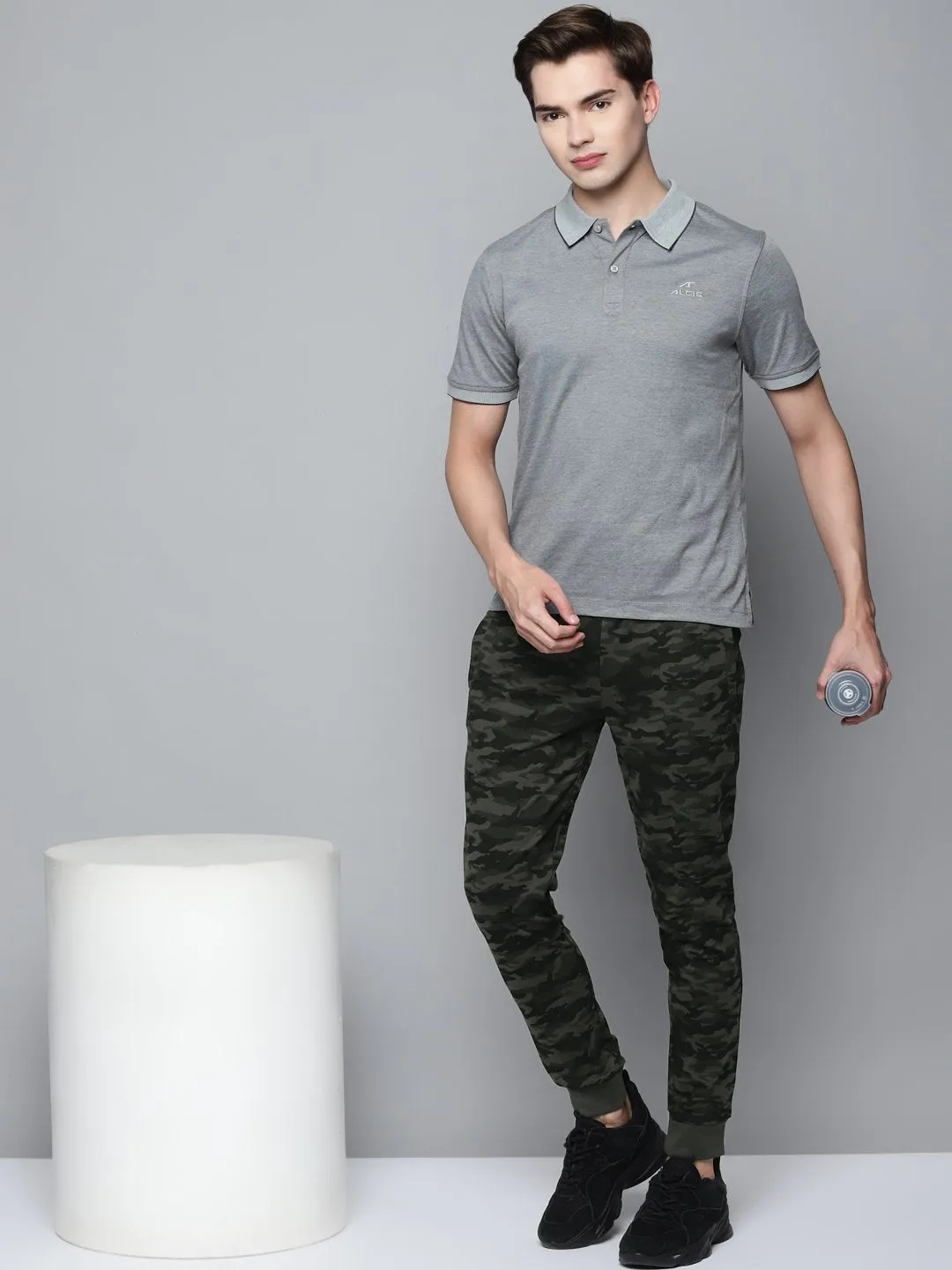 Alcis Men Olive Green Camouflage Printed Joggers Professional Wear