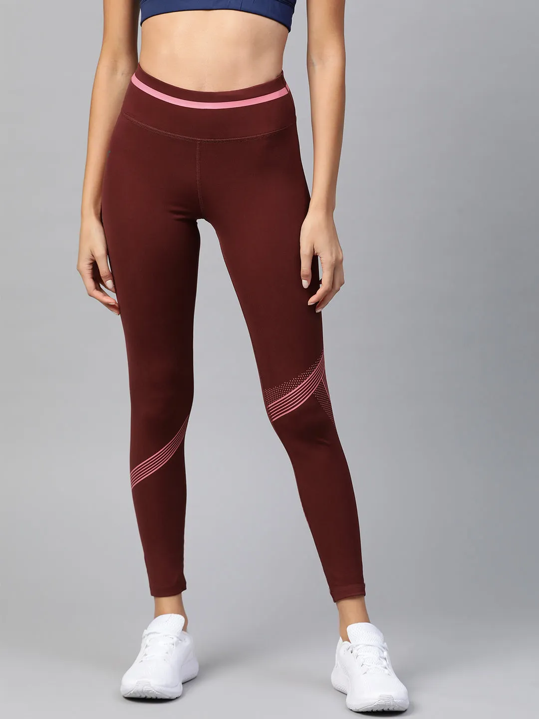 Alcis Women Maroon Printed Detail Cropped Tights Smooth Style