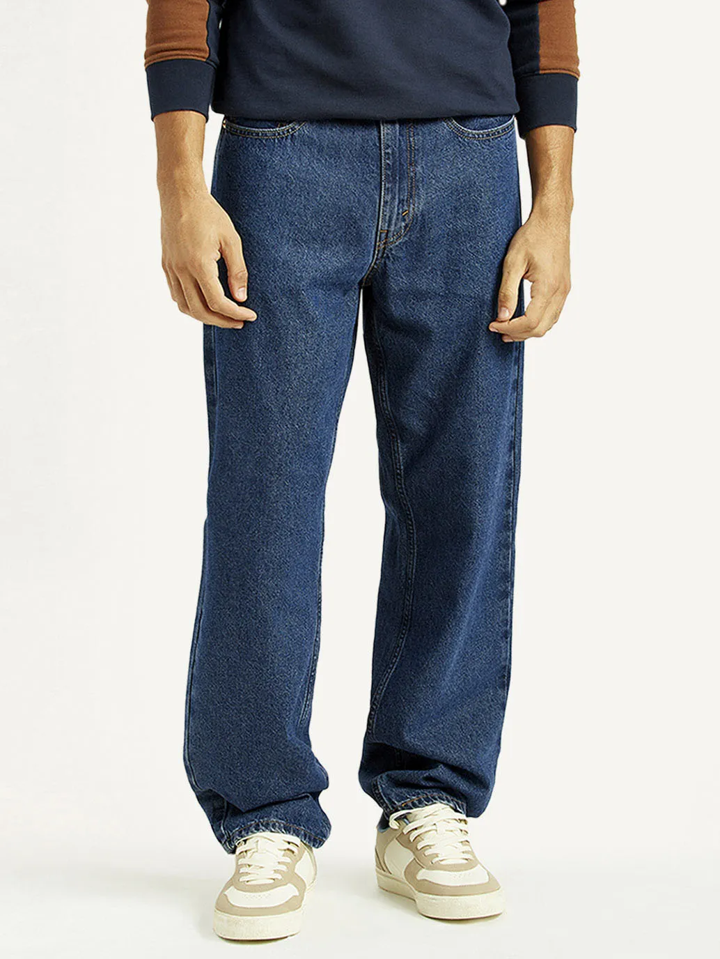 Men's 568 Med Indigo Loose Fit Mid Rise Jeans Elegant Adult Fashion