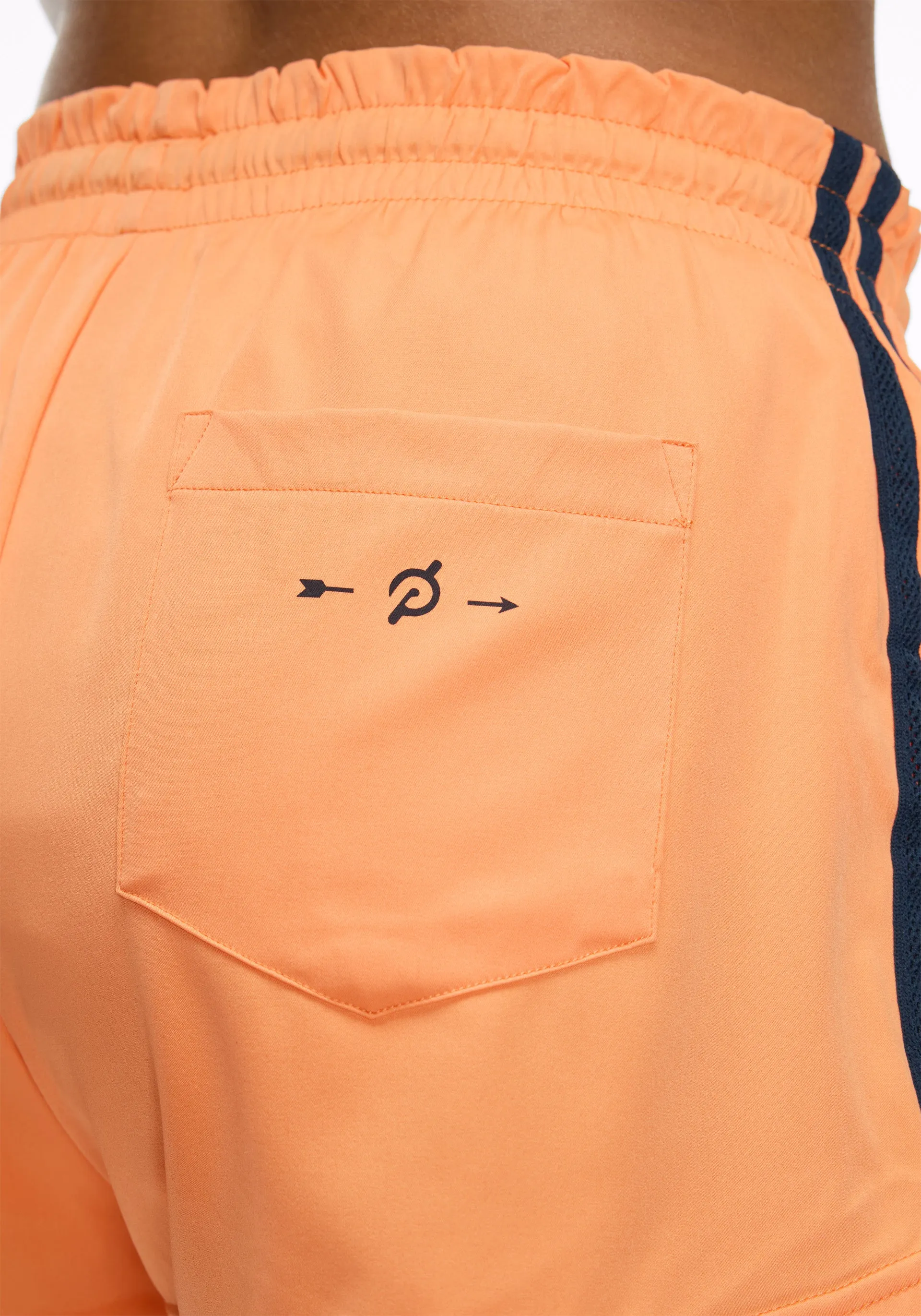 Era Short Clean Fabric