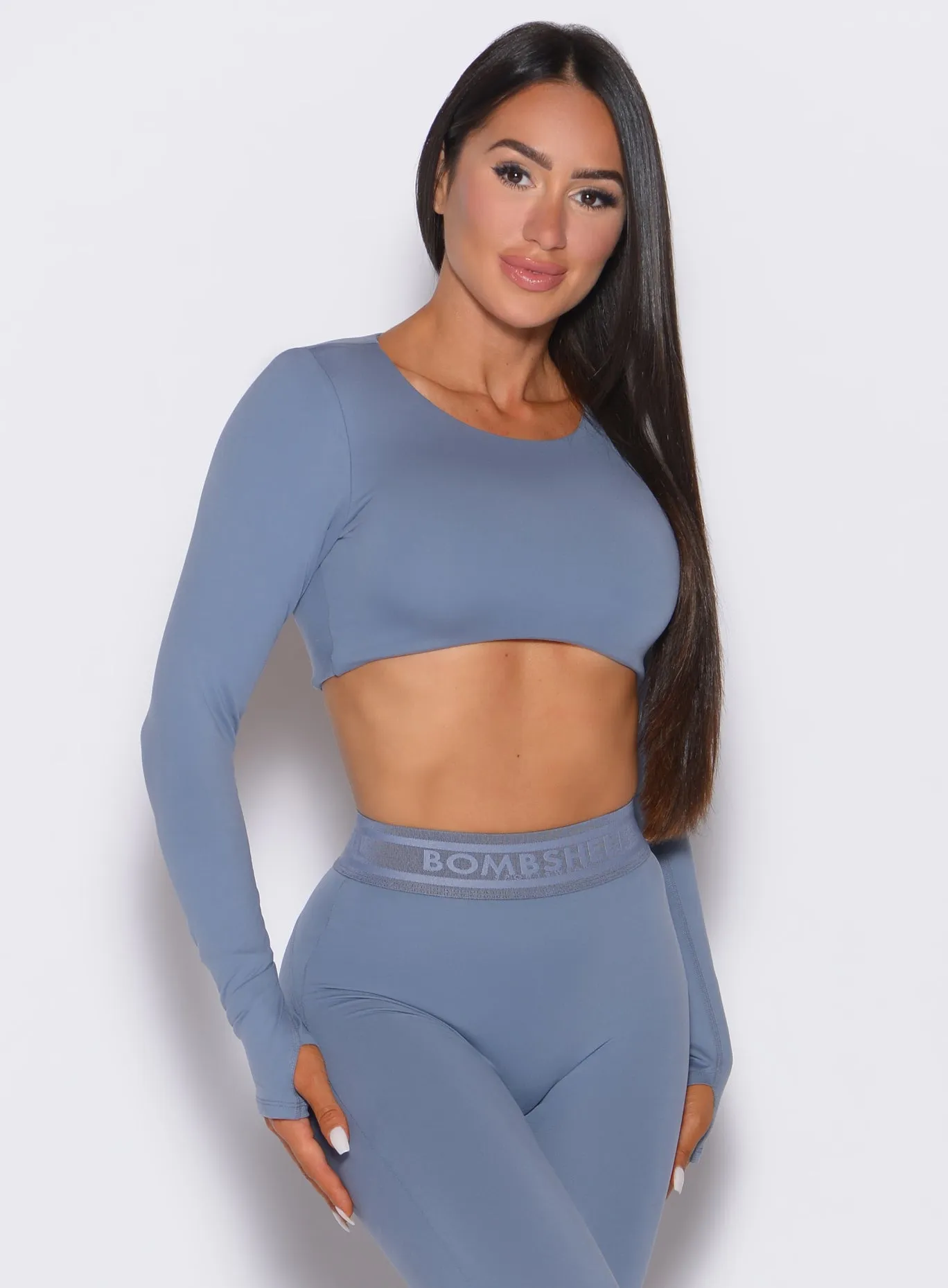 Invisible stitching supportive material Bombshell Active Pullover