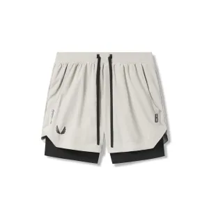 0865. Tetra-Lite? 5" Liner Short - Stone "Wings"/Black Effortless Comfort Midweight Texture