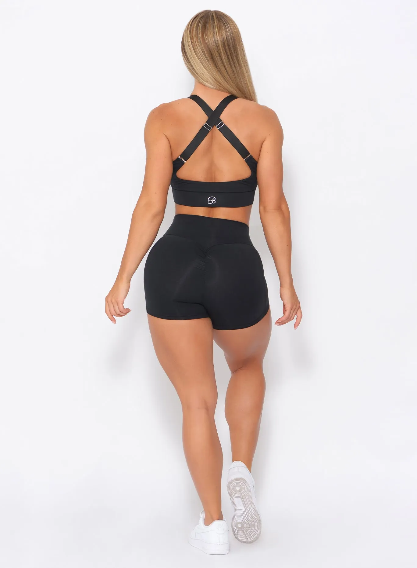 Curves Shorts Quick Adjust Fit Temperature Regulating Fibers