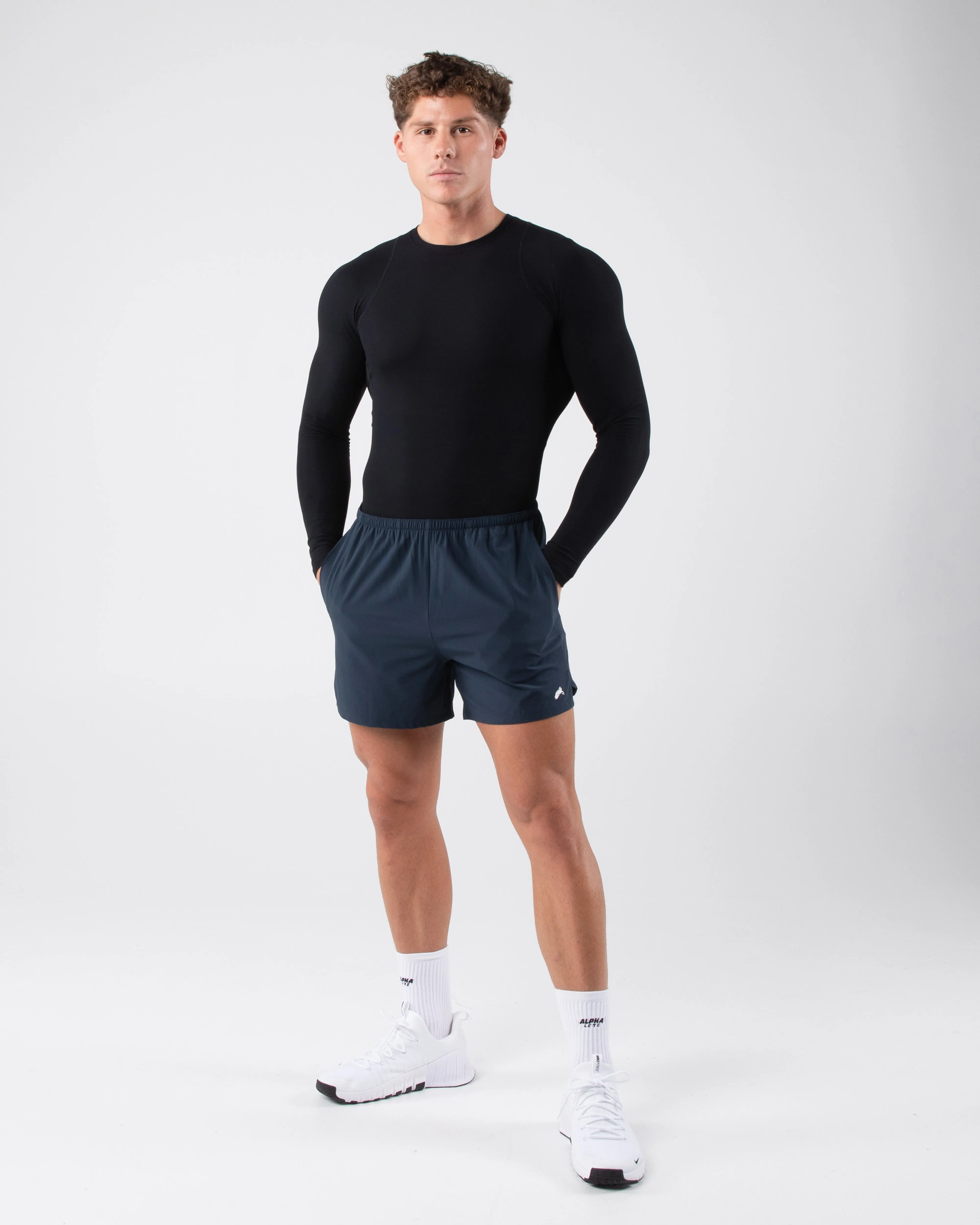 Dynamic Short - Deep Navy Versatile Style