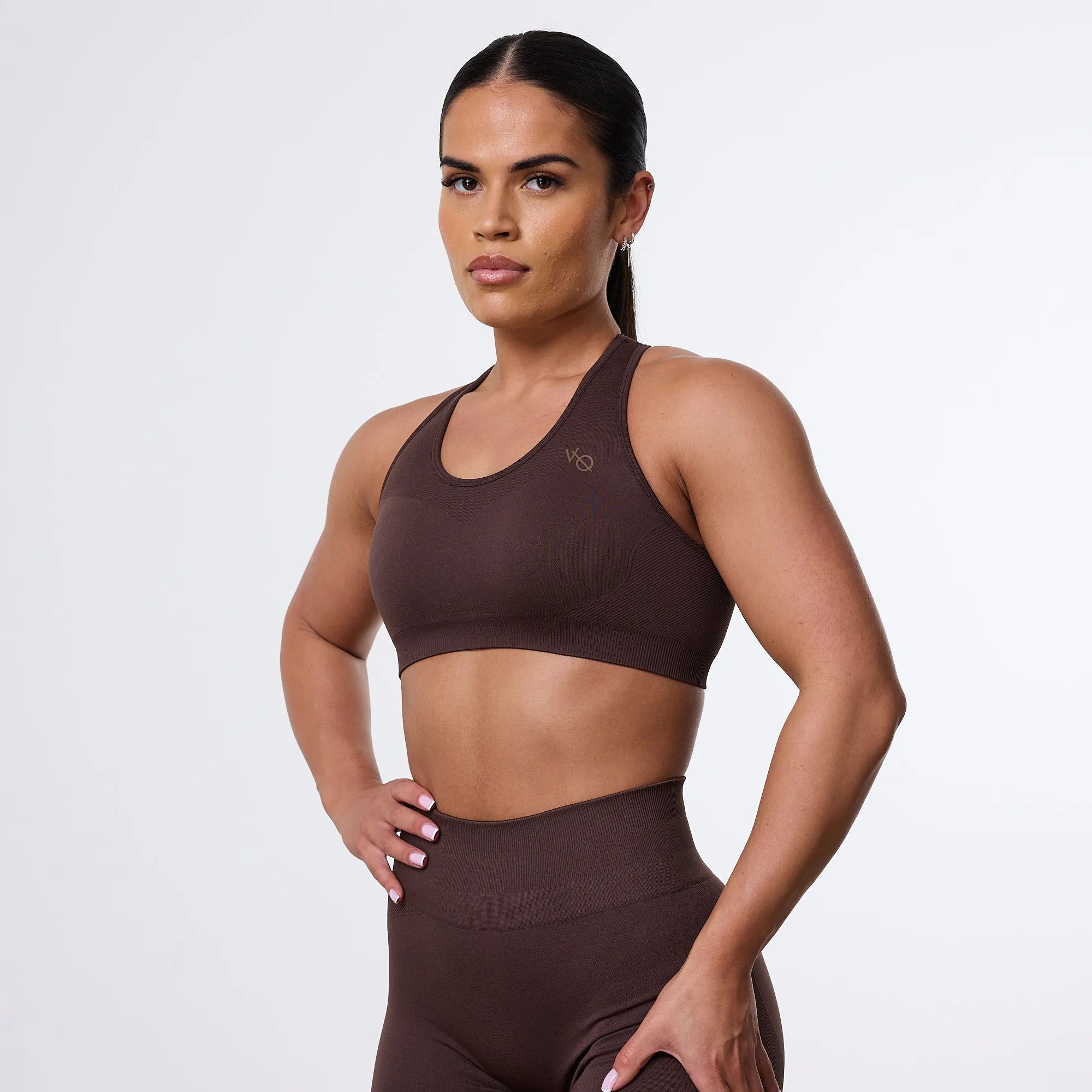 Hook-and-eye closure seams Adjustable straps seams Vanquish Elevate Seamless Coffee Brown Support Bra