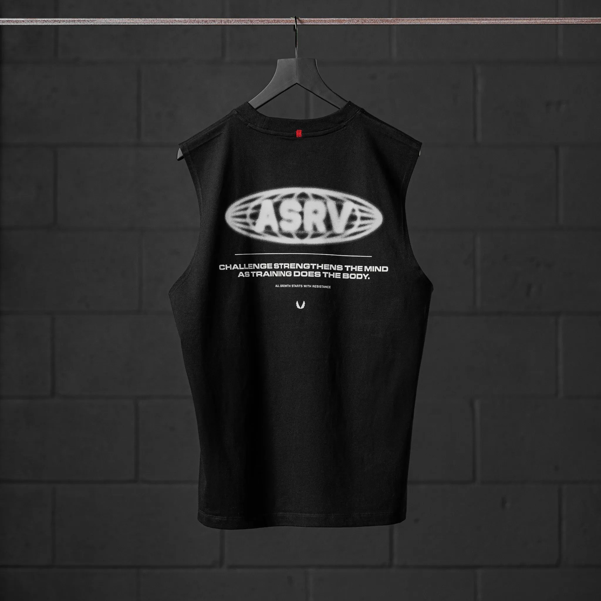 rigid low pressure 0807. Tech Essential? Relaxed Cutoff - Black "Global Reach"