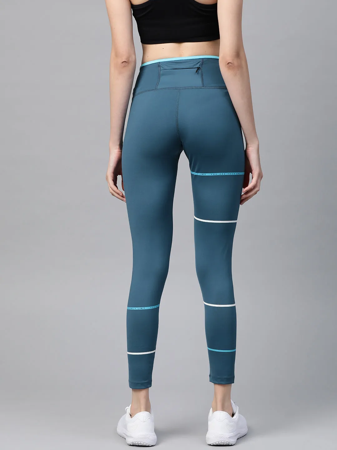 Non Irritating Alcis Women Teal Blue Solid Cropped Tights
