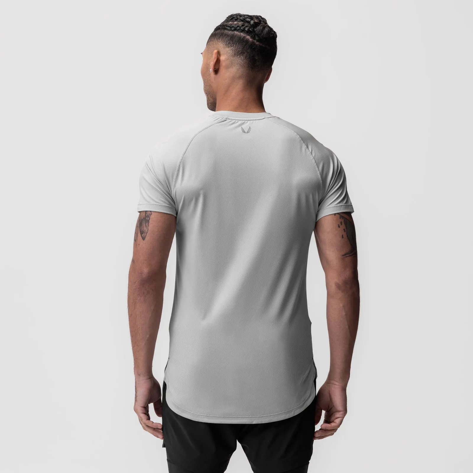 0660. AeroSilver? Established Tee - Slate Grey spring fashion