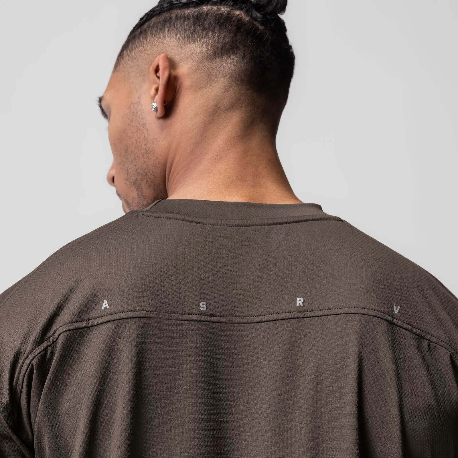 0822. AeroSilver? Oversized Tee - Deep Taupe Low Environmental Impact Short Sleeve