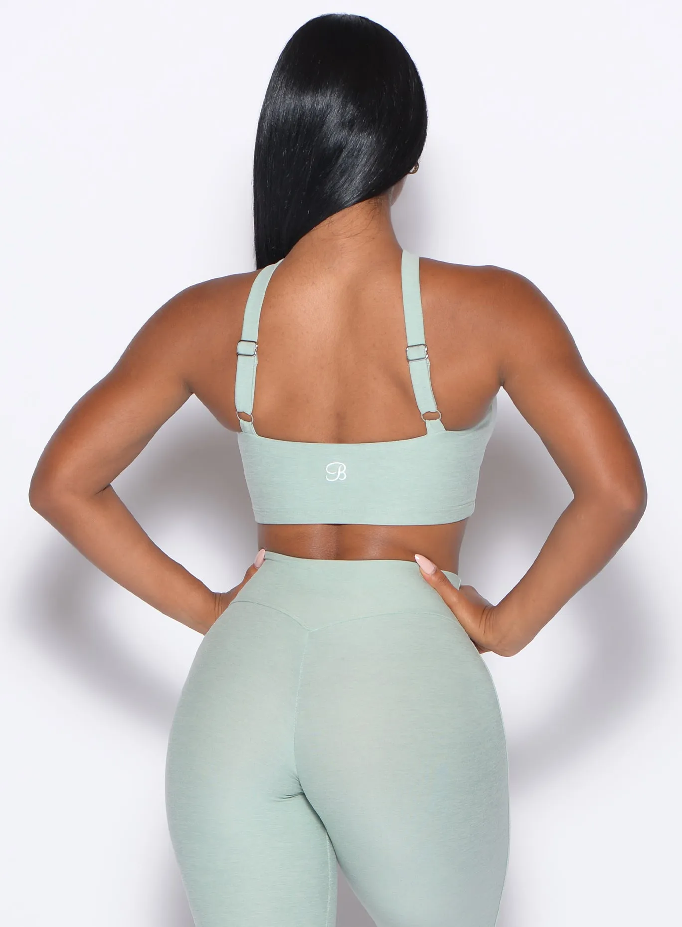 Embroidered seams Workout partners Twist Up Bra