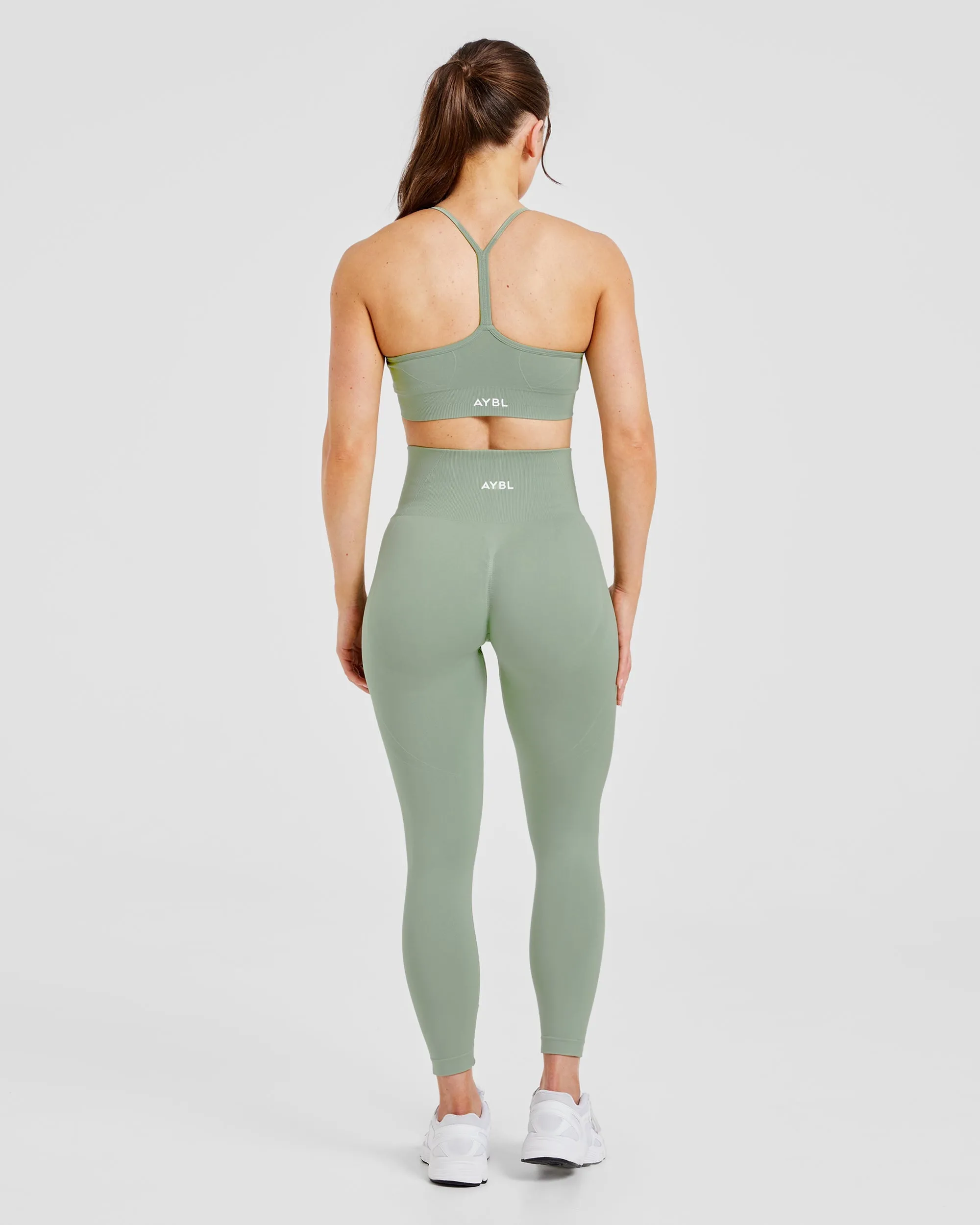 Easy Comfort Empower Seamless Sports Bra - Grove Green
