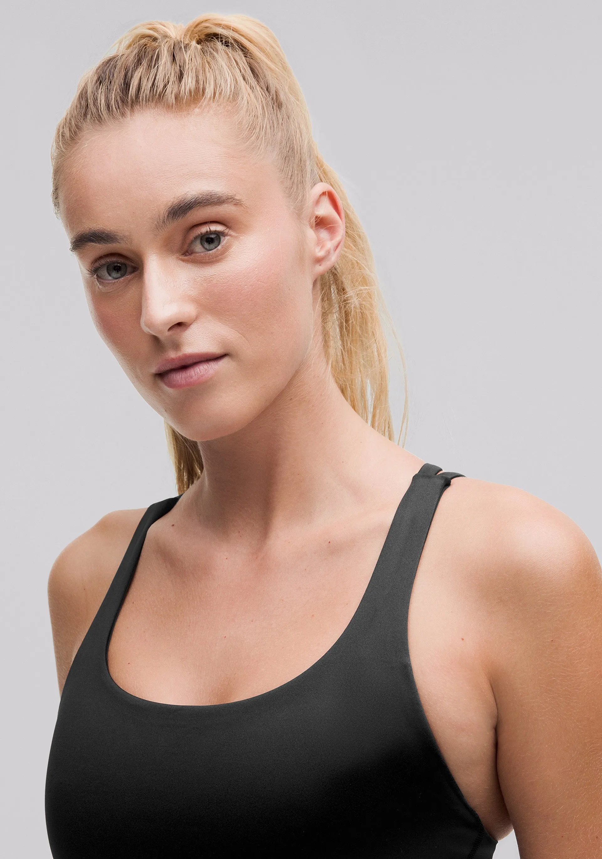 stretchy fabric Collared seams Energy LL Bra