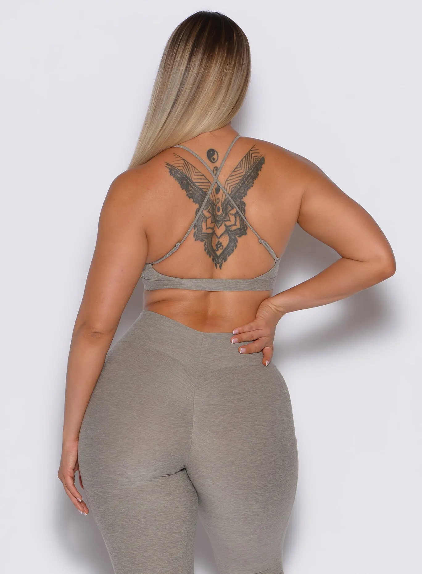 Seamless Texture Buttoned Tiny Twist Bra