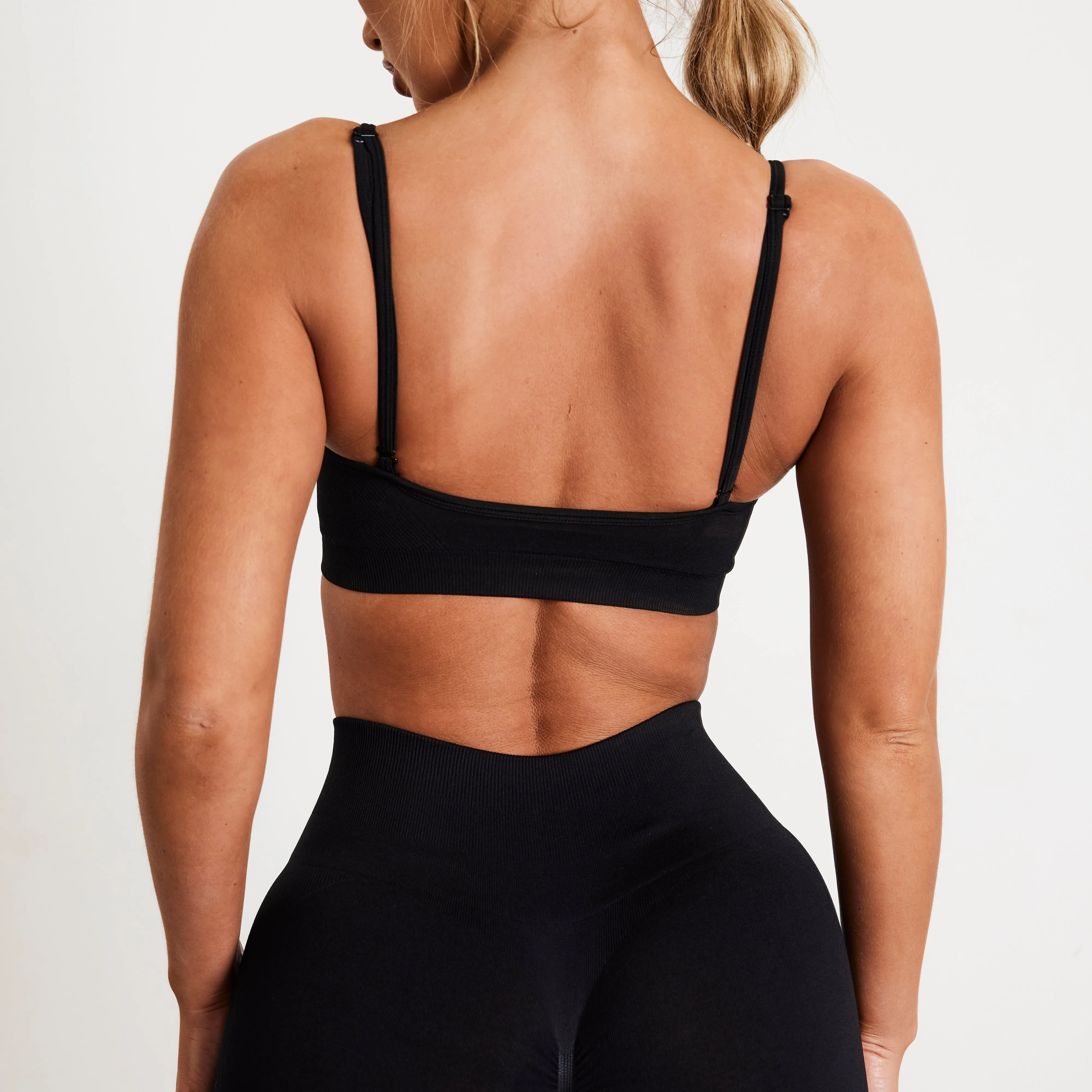 Padded Reinforced Stitching Vanquish Elevate Seamless Black Multiway Low Support Bra