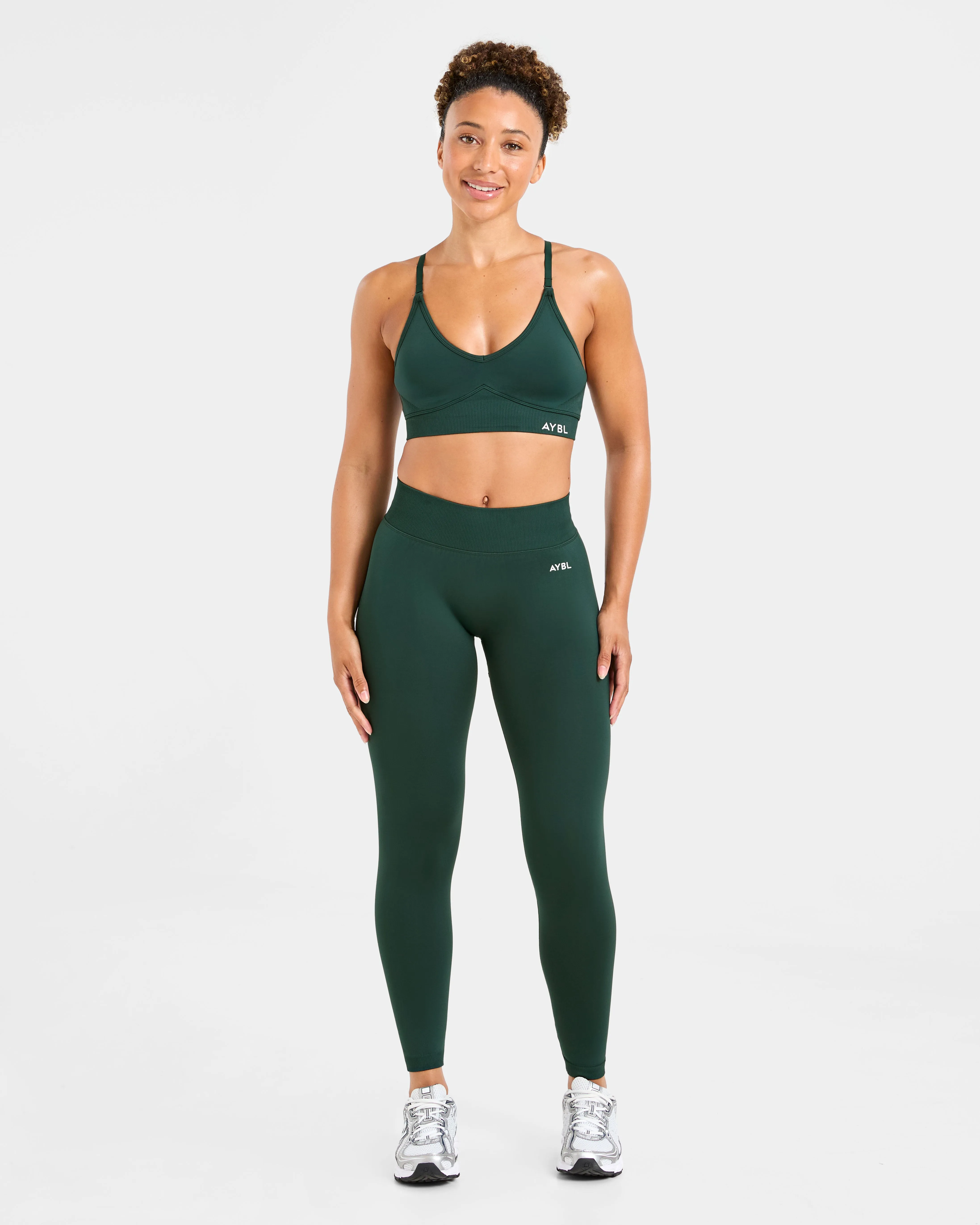 Durable Fabric Adapt Seamless Sports Bra - Deep Forest
