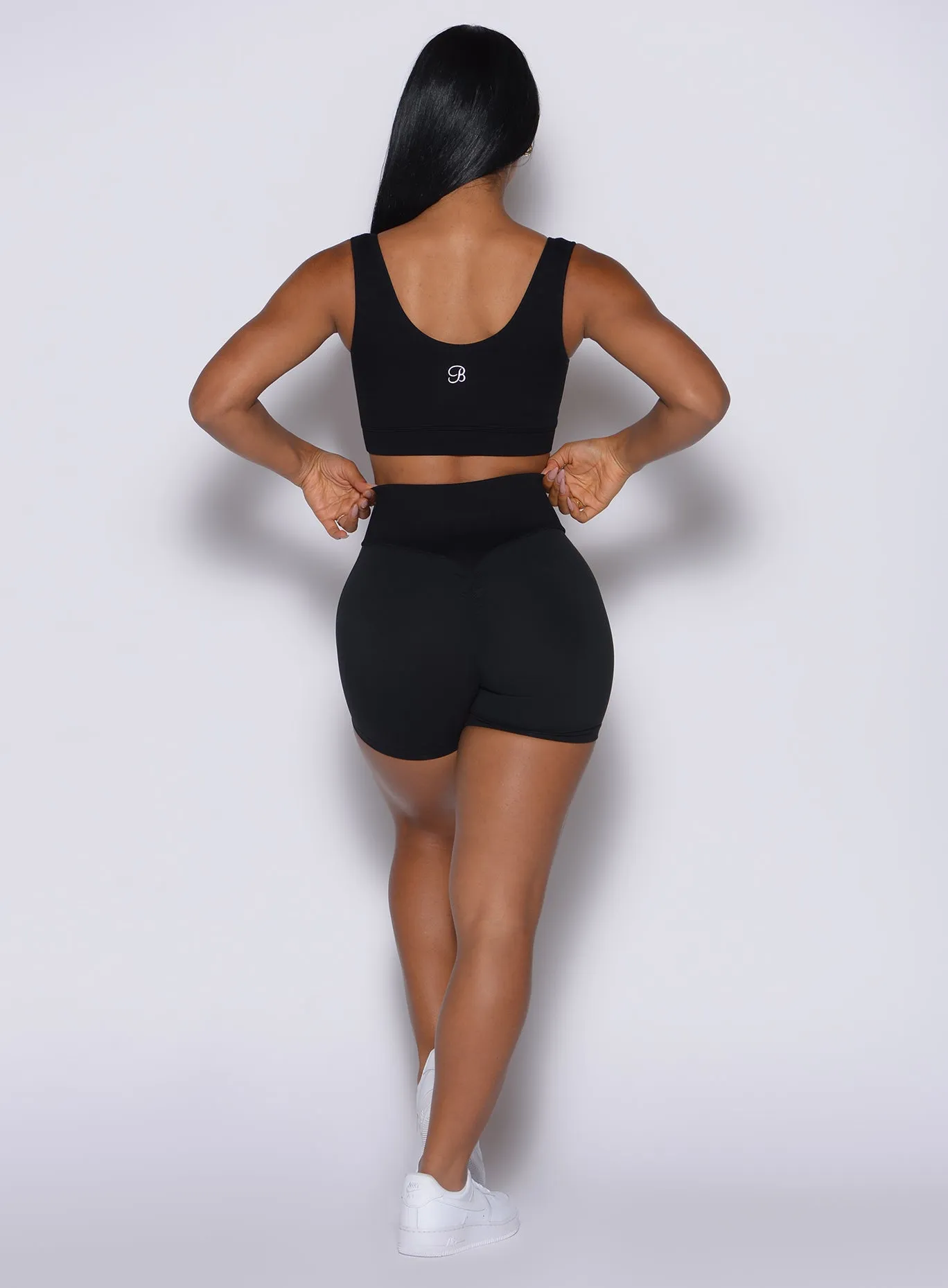 regular size Figure Scrunch Shorts