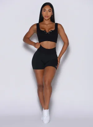 Stay Fresh Outdoor Layer Figure Scrunch Shorts