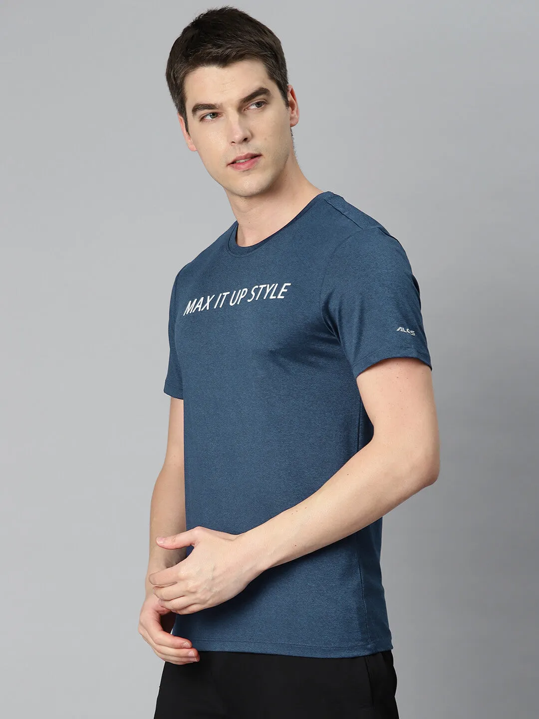 Run Core Reuse Mode Alcis Men Navy Blue Typography Printed Anti Static Slim Fit Sports T-shirt