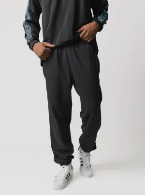 All Occasion Modern Cut Premium Essentials Joggers