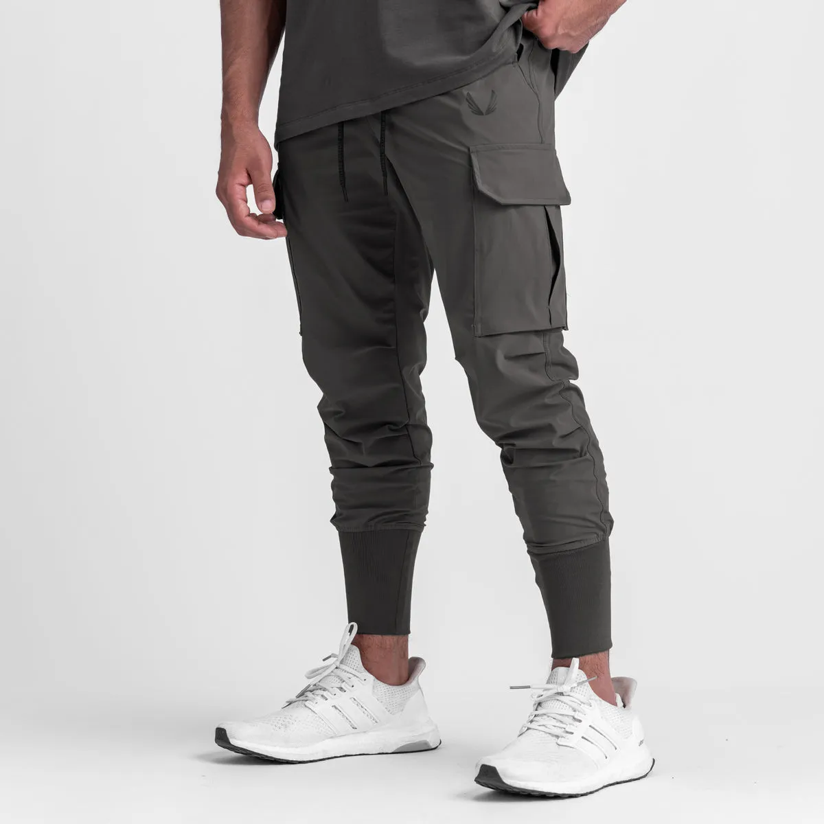 Erasable Logo Patch 0437. Tetra-Lite? Cargo High Rib Jogger - Space Grey