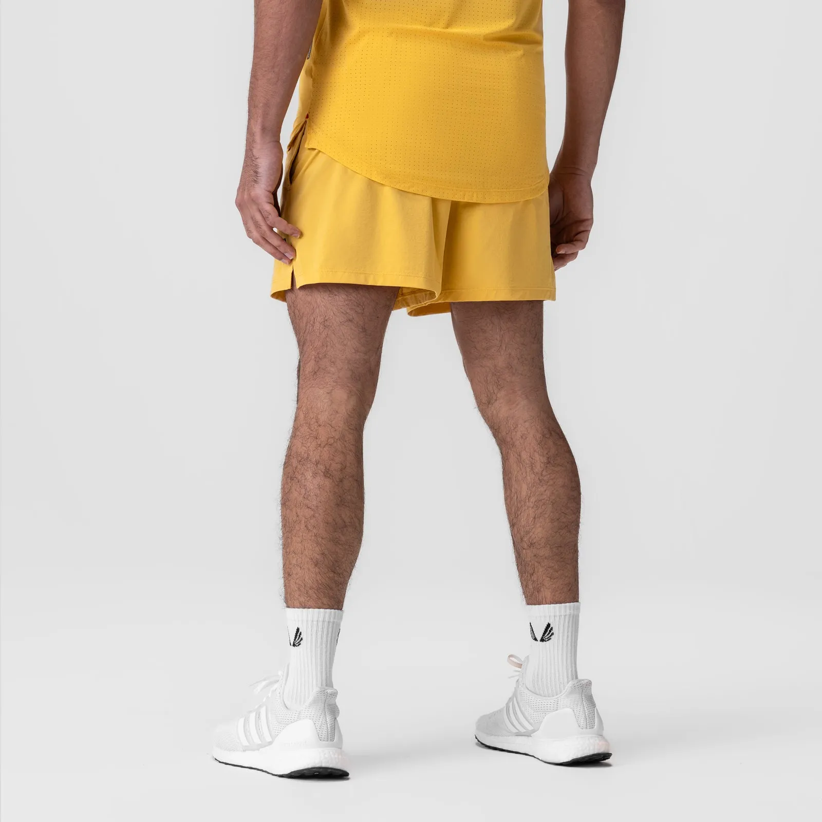 checked shorts 0942. Aerotex? 5" Training Short - Amber