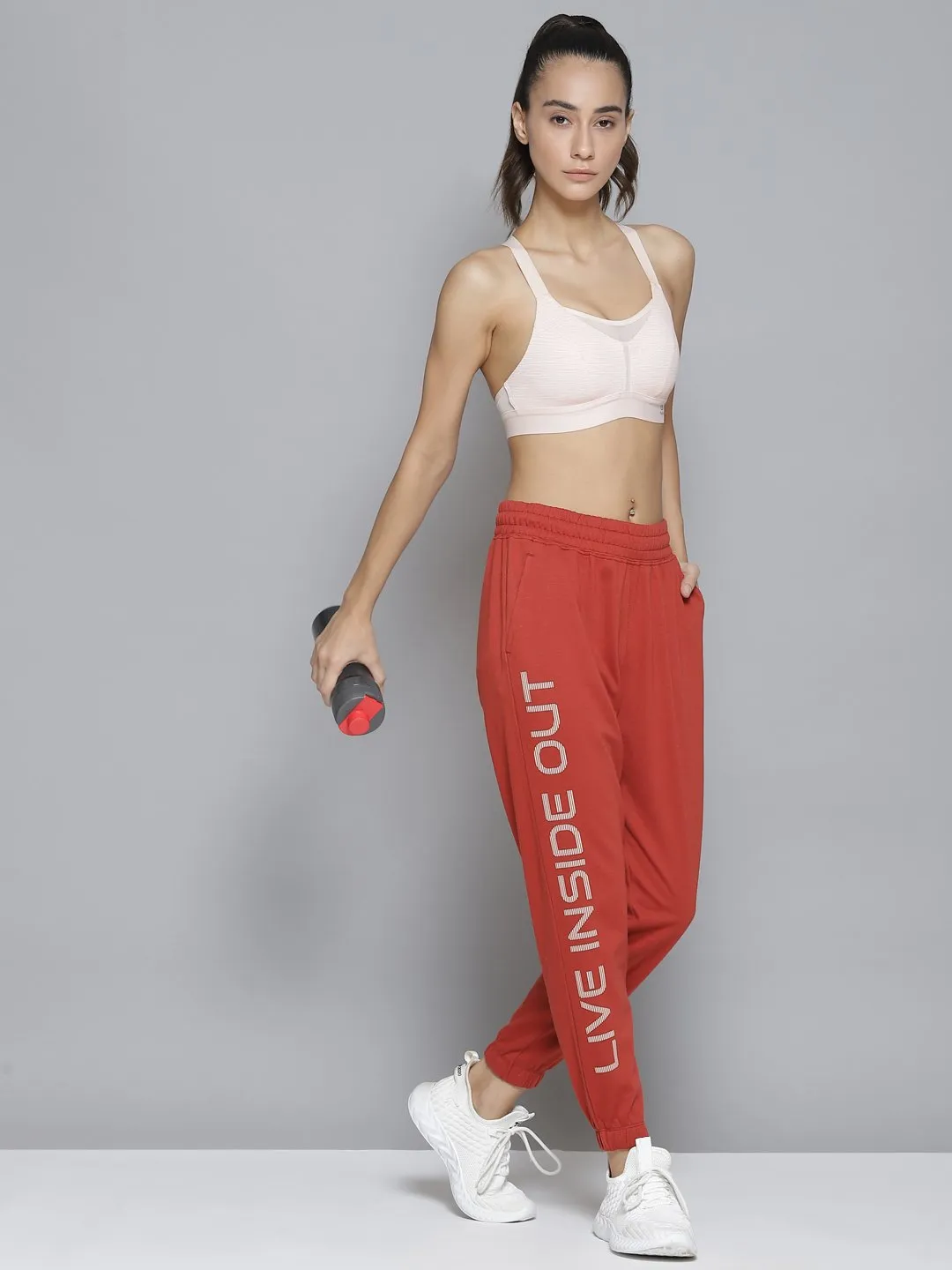 Flex Foam Inserts Alcis Women Red Printed Slim-Fit Joggers