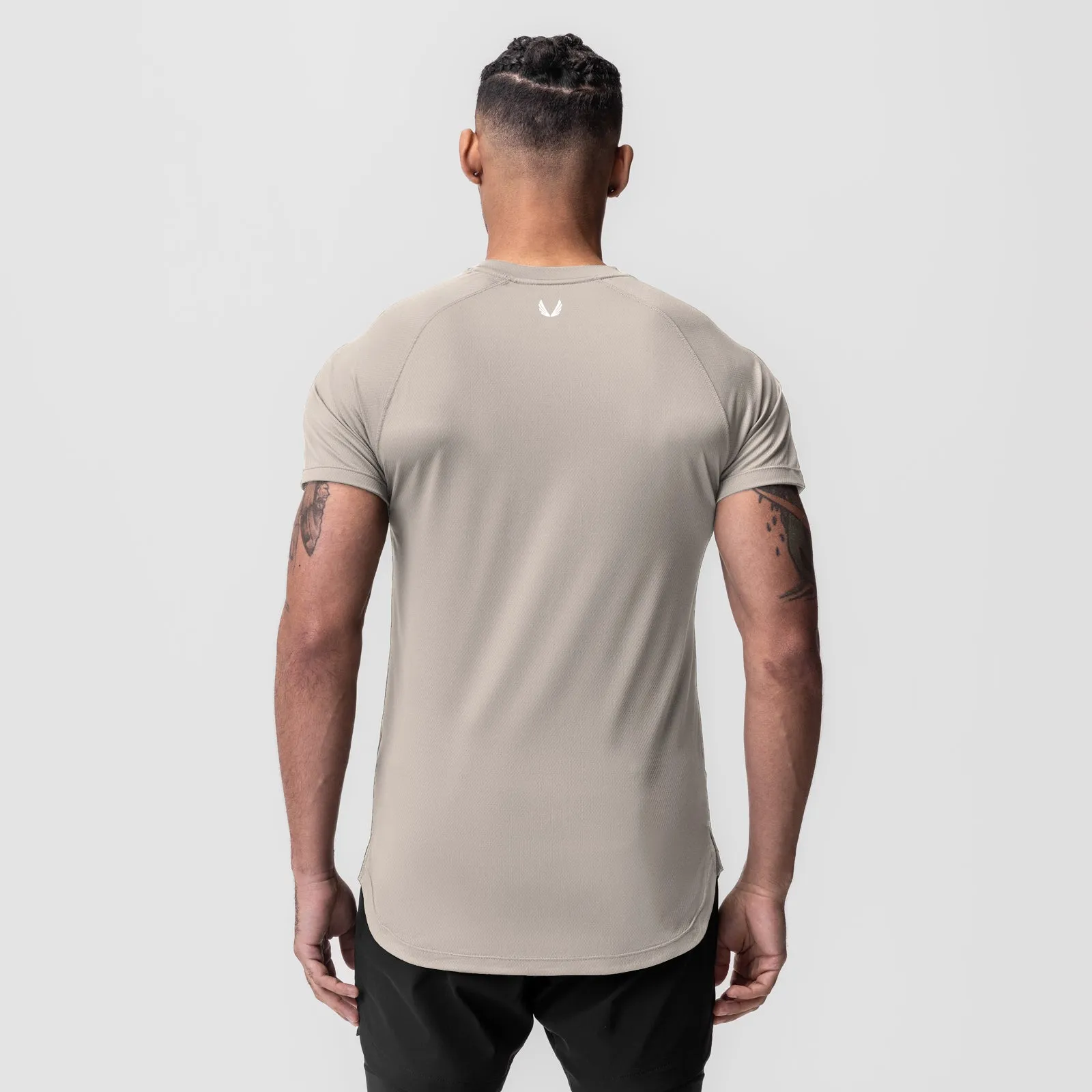0660. AeroSilver? Established Tee - Chai Street Comfort Style Soft and Light