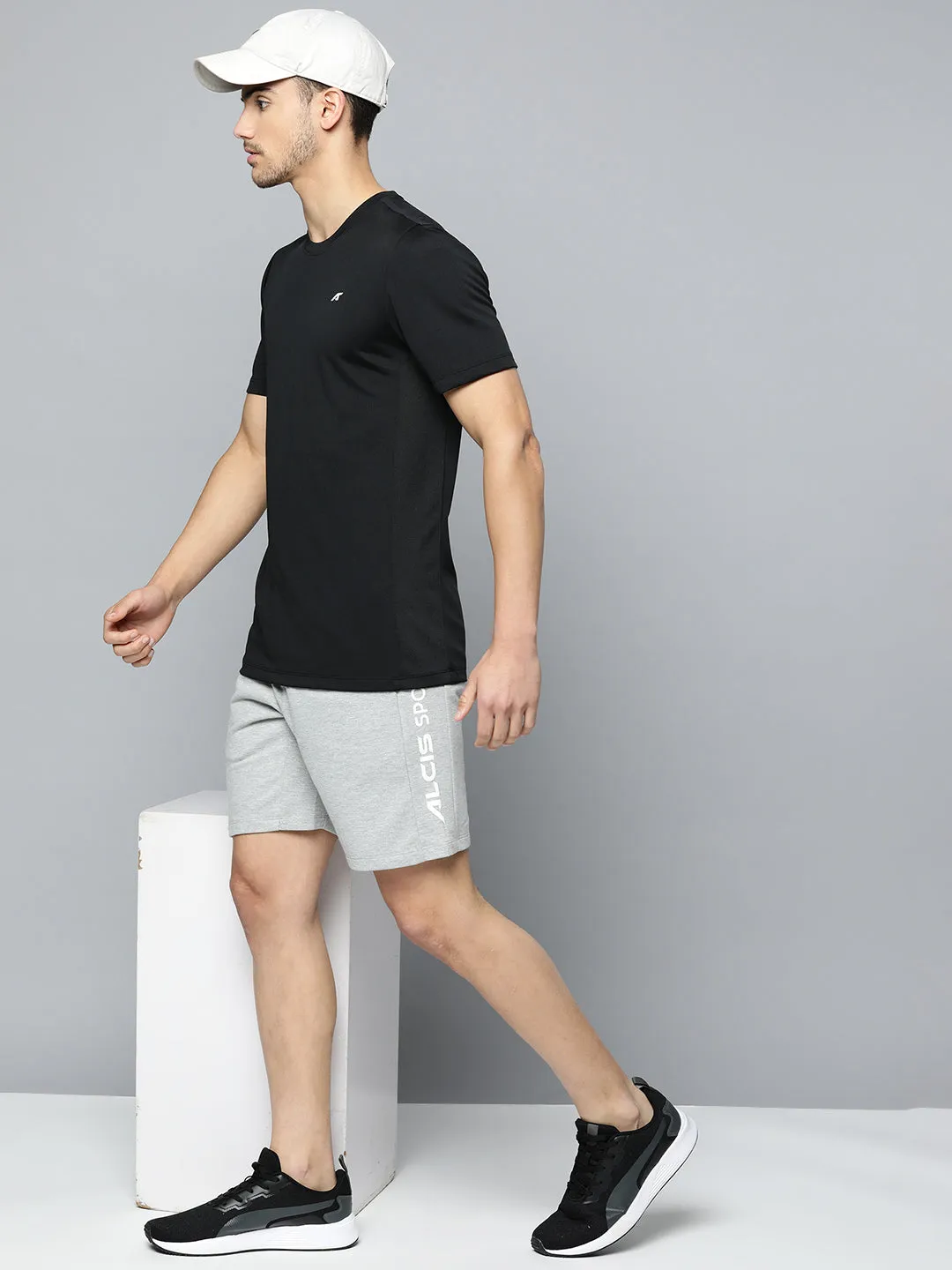 Tagless Design Alcis Men Anti Static Slim Fit Sports T-shirt