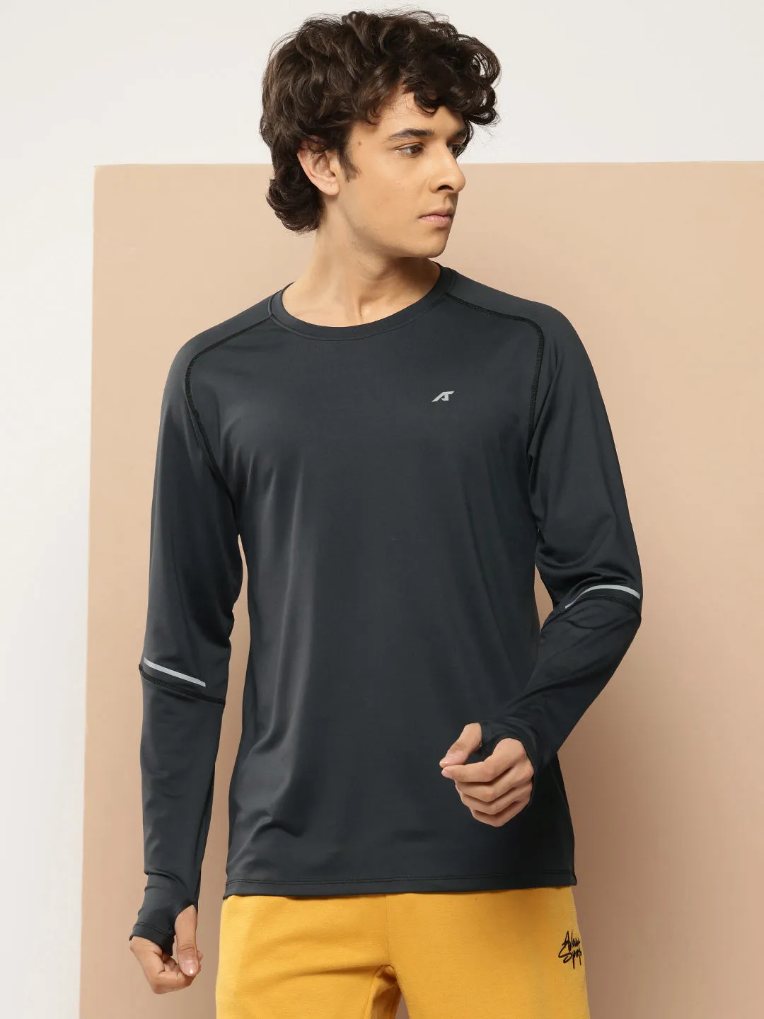 Alcis Men Slim Fit T-shirt Quiet Charm Translucent Soul