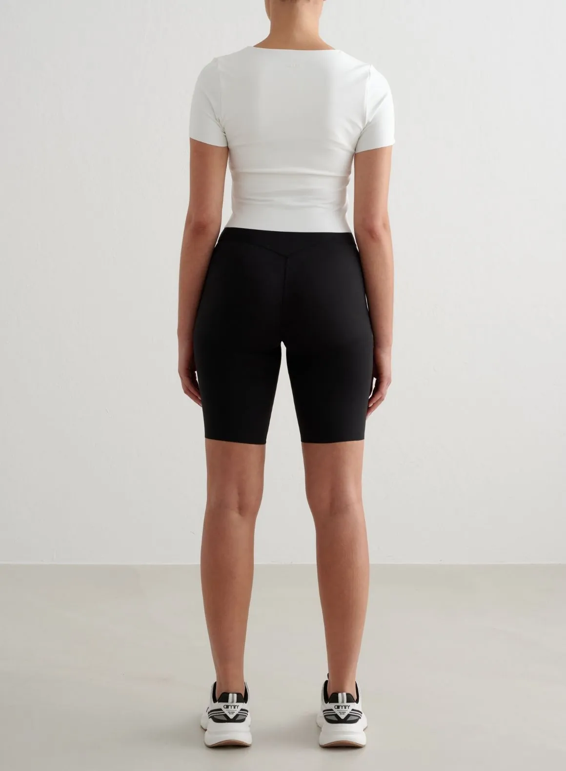 Pocket Detailing Everyday Chic White Sense Short Sleeve Bralette