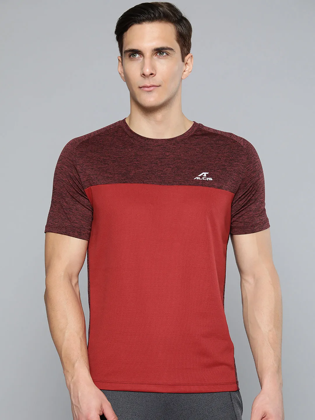 Alcis Men Maroon Slim Fit Running T-shirt AdjustableWaistband QuickDry