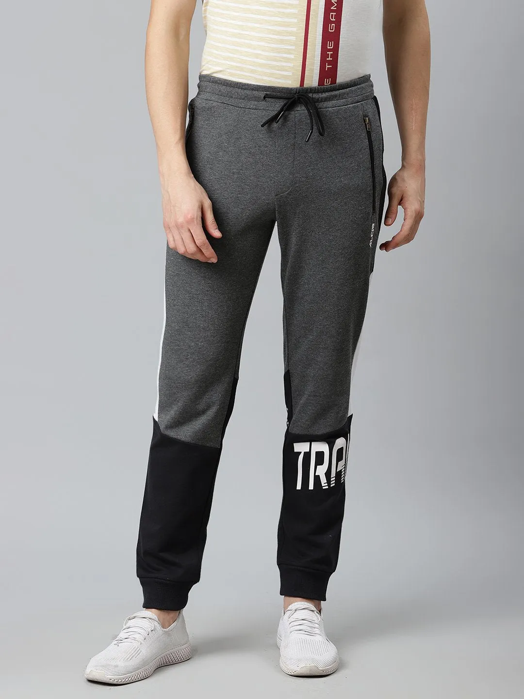 Breathable back panel Alcis Men Charcoal Grey & Black Slim Fit Colourblocked Joggers