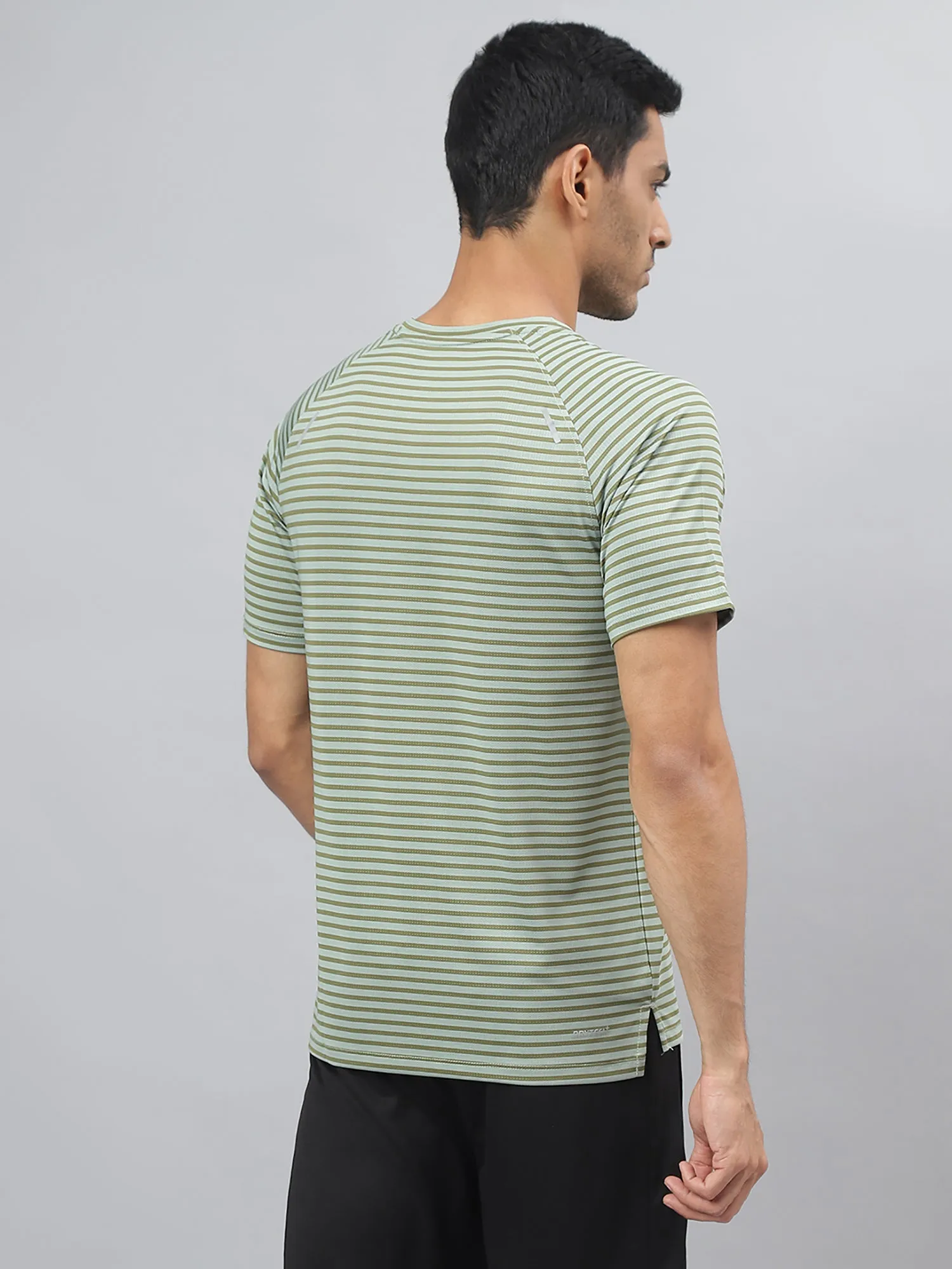 Alcis Men Light Green Drytech  Anti-Static Slim-Fit Round Neck Running T-Shirt Breezy Fit